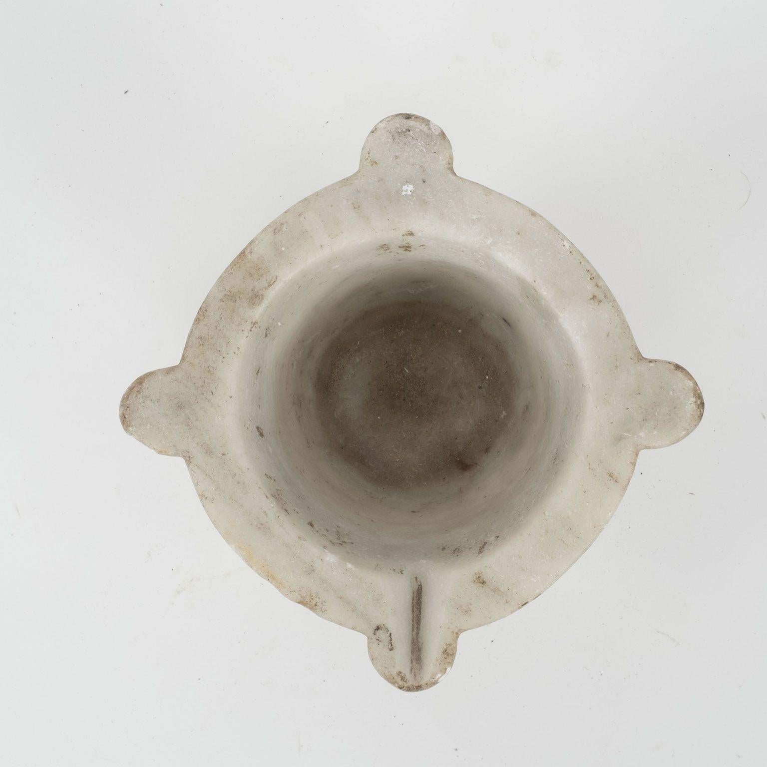 Stein-Mortar aus dem 19. Jahrhundert (Alabaster) im Angebot