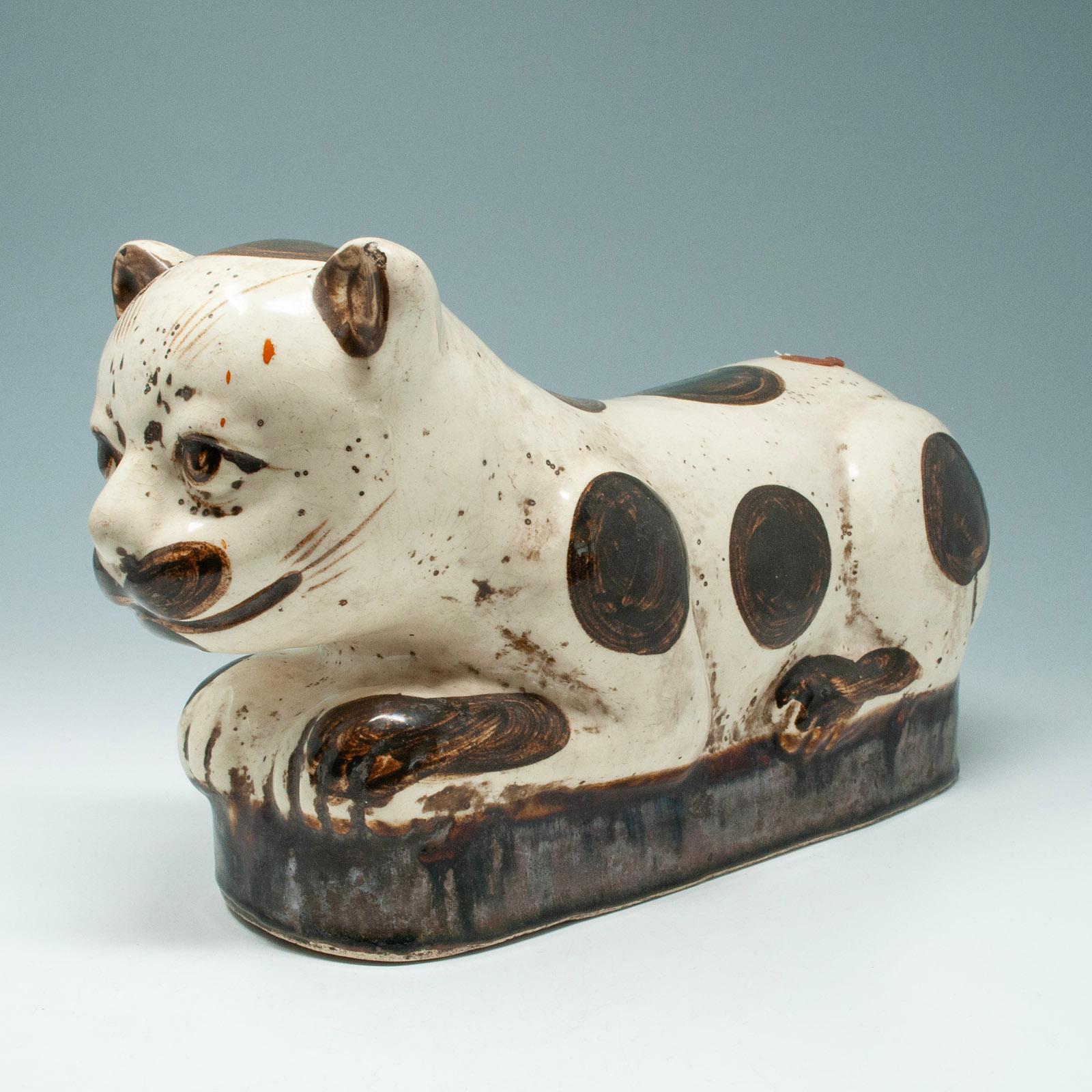 19th Century Stoneware Cat Pillow, China

A charming antique stoneware cat pillow from China, cream background with classic brown spots. In great condition with no chops or cracks; some crazing from age. It has the red wax export seal on the back.