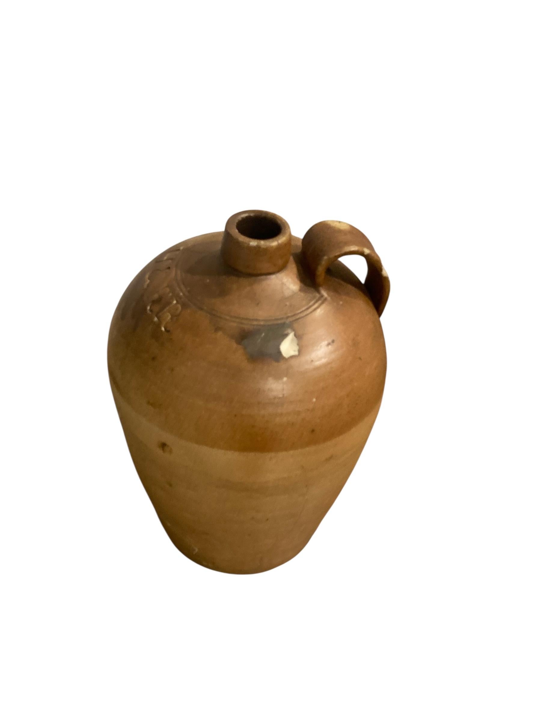 19th century stoneware salt glazed flagons stamped H & RR For Sale 2