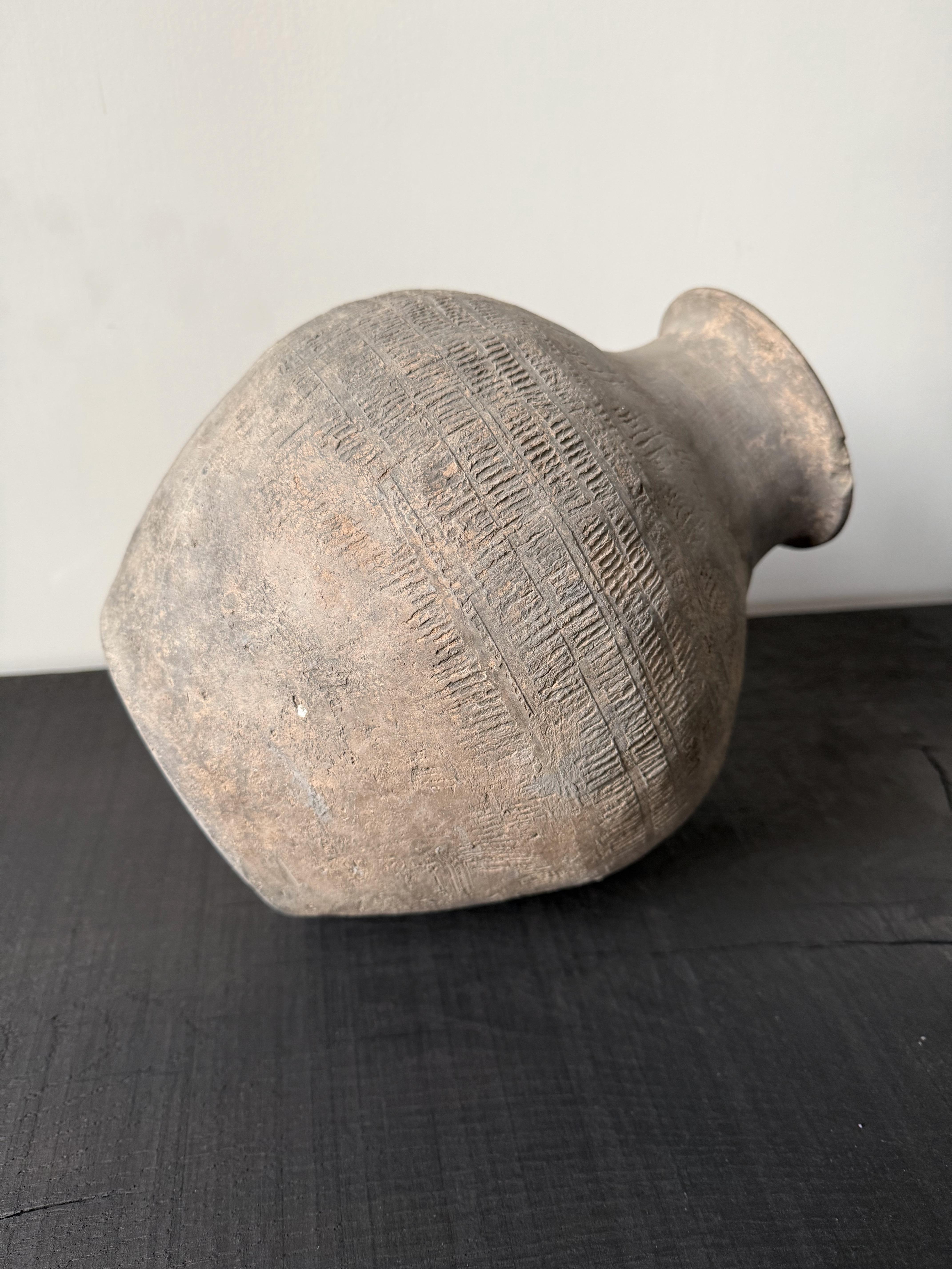 19th Century Storage Vase For Sale 4