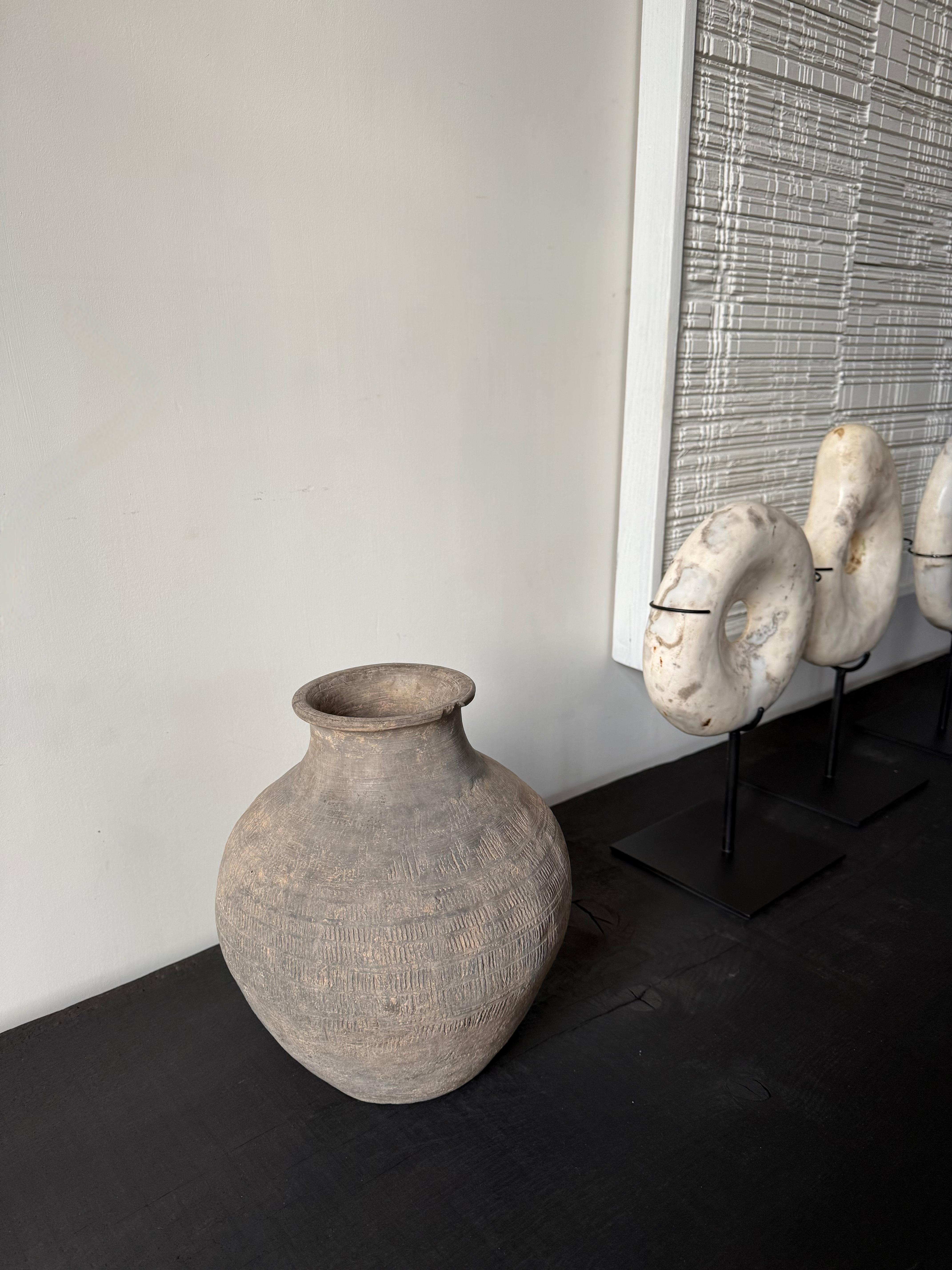 19th Century Storage Vase For Sale 1