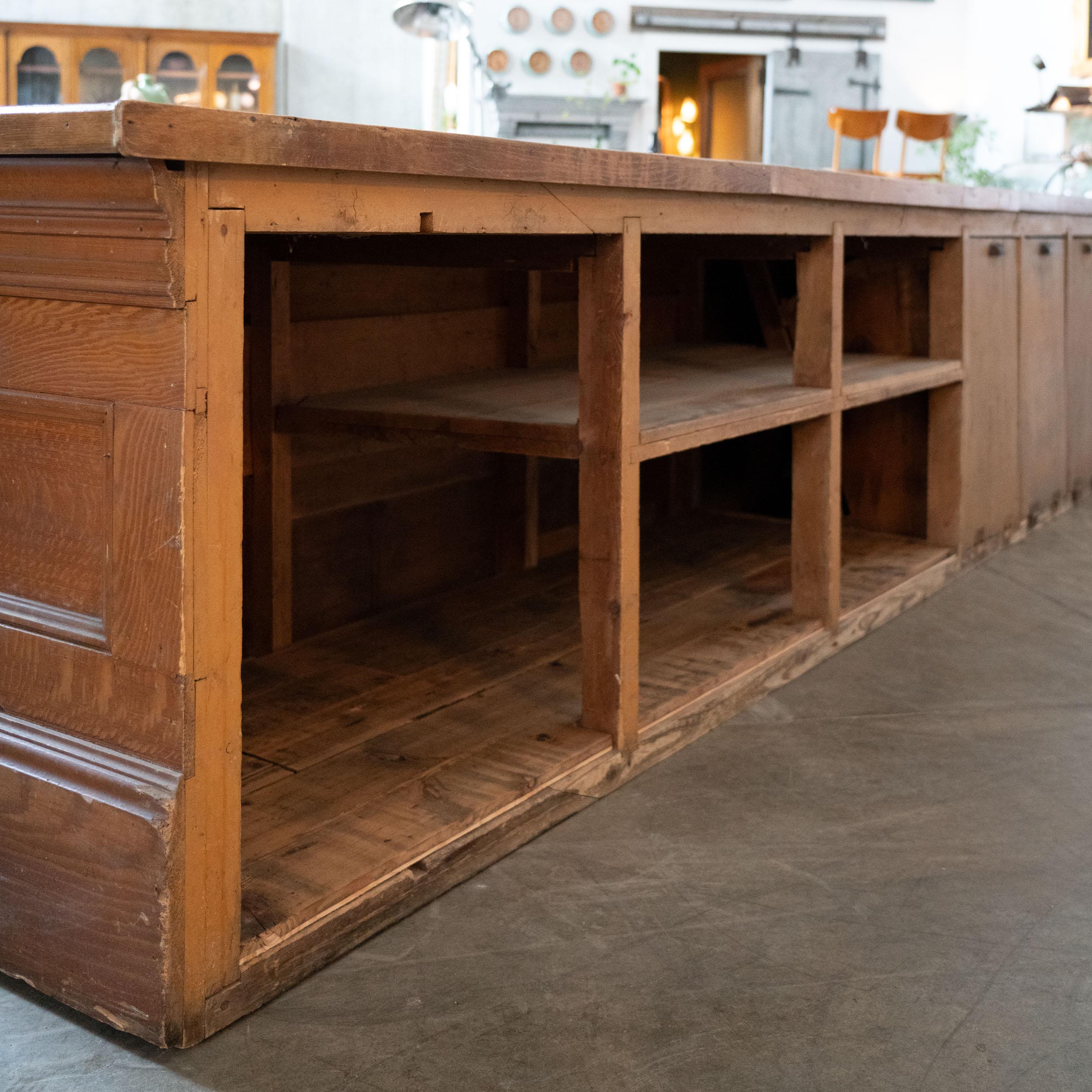 Country 19th century Store counter bar
