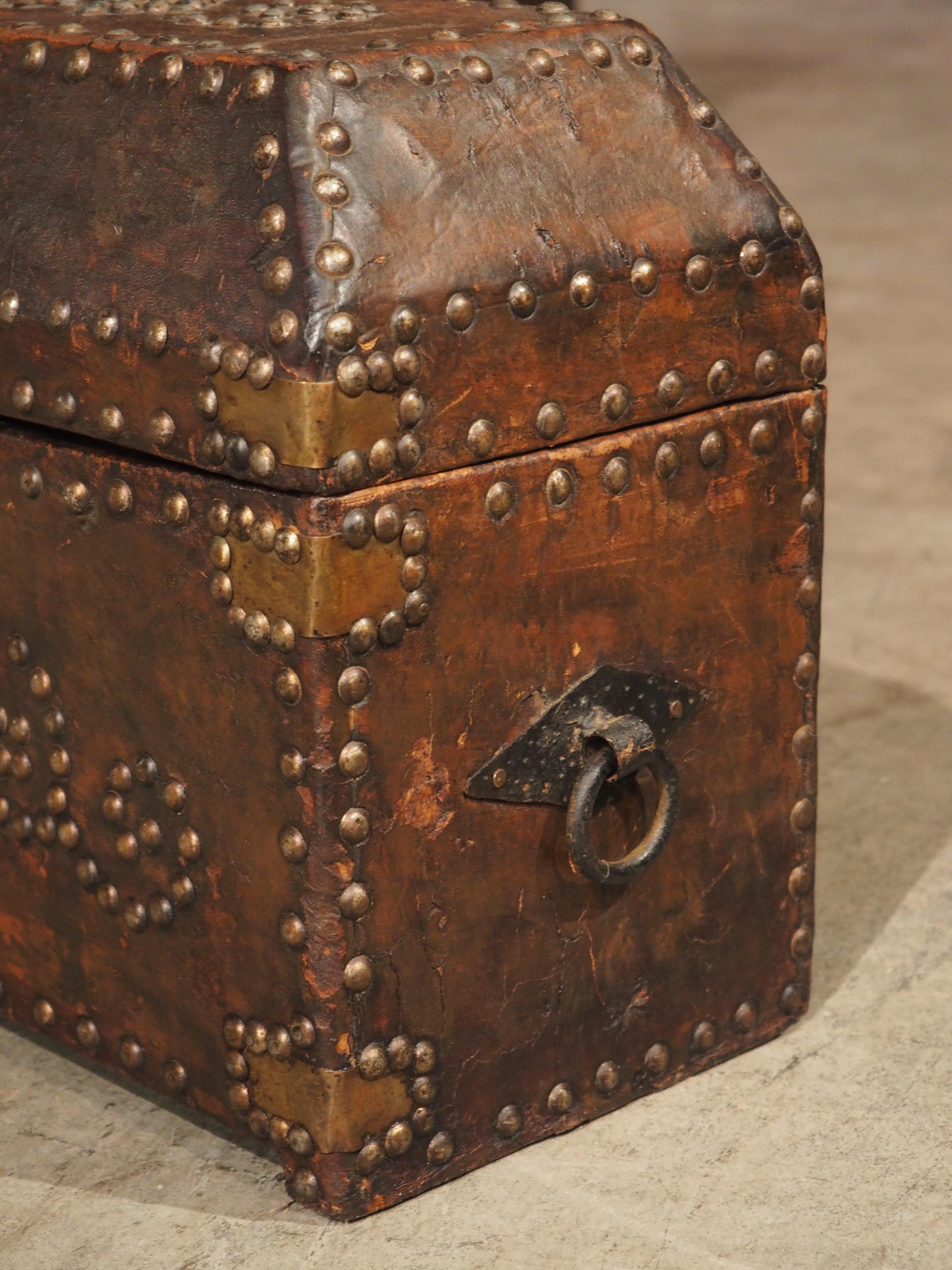19th Century Studded Leather Table Box from France In Good Condition In Dallas, TX