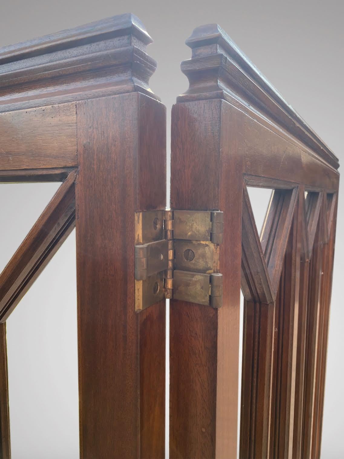 British 19th Century Stunning Quality Three Panel Folding Screen For Sale