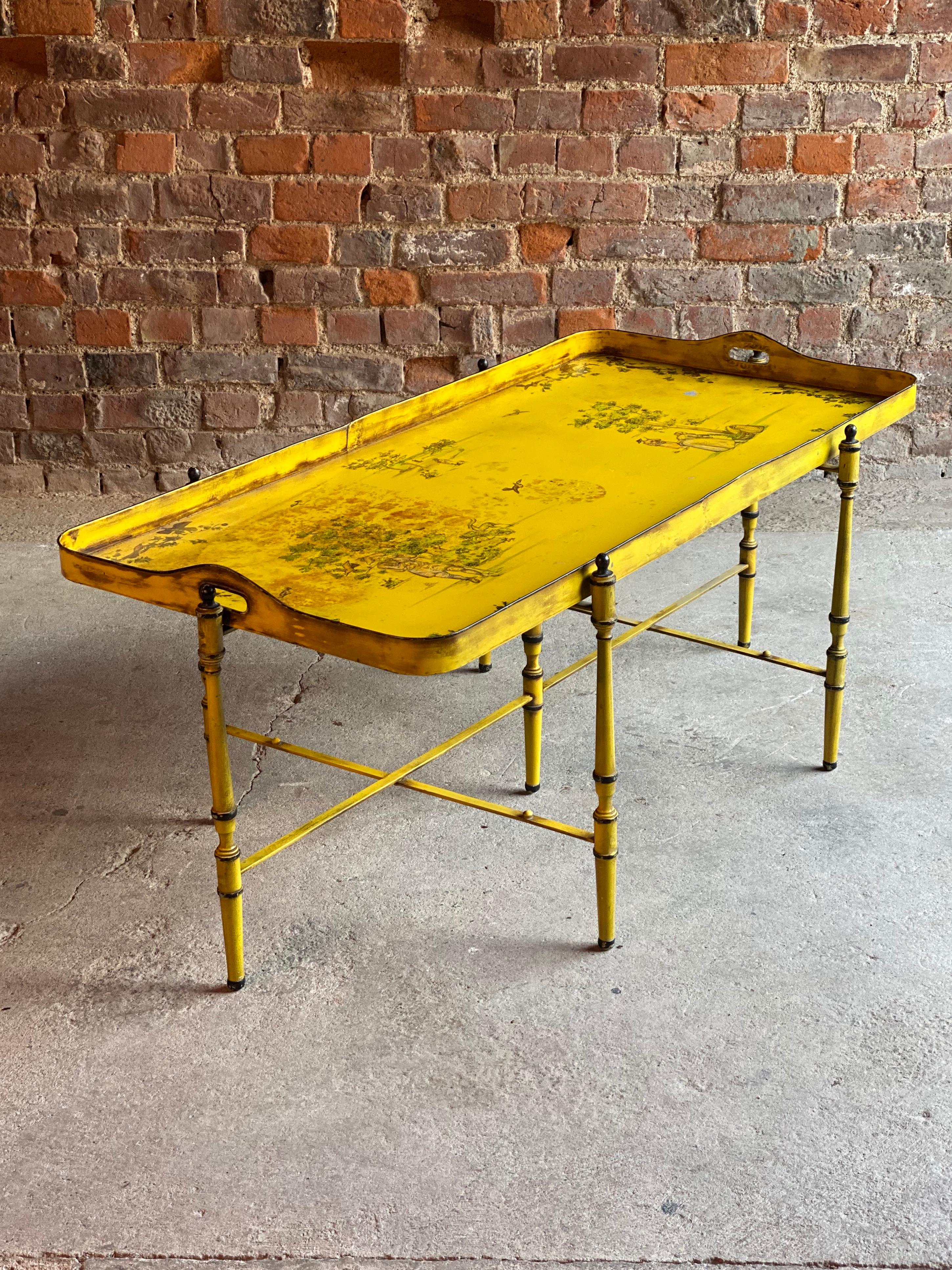 19th Century Style Italian Toleware Butlers Tray Coffee Table, circa 1950s 6