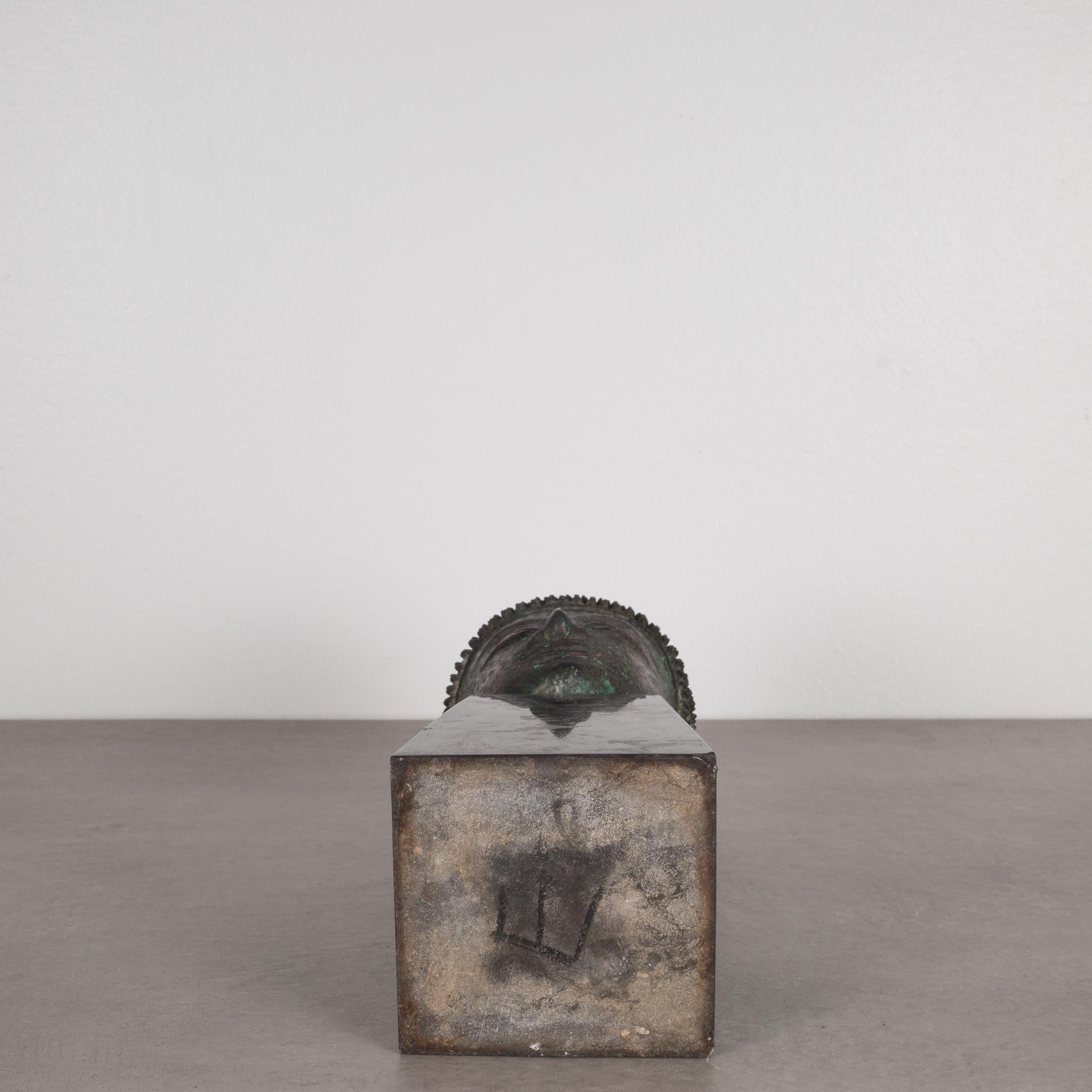 19th Century Sukhothai Bronze Head of Buddha Shakyamuni on Marble Base 1