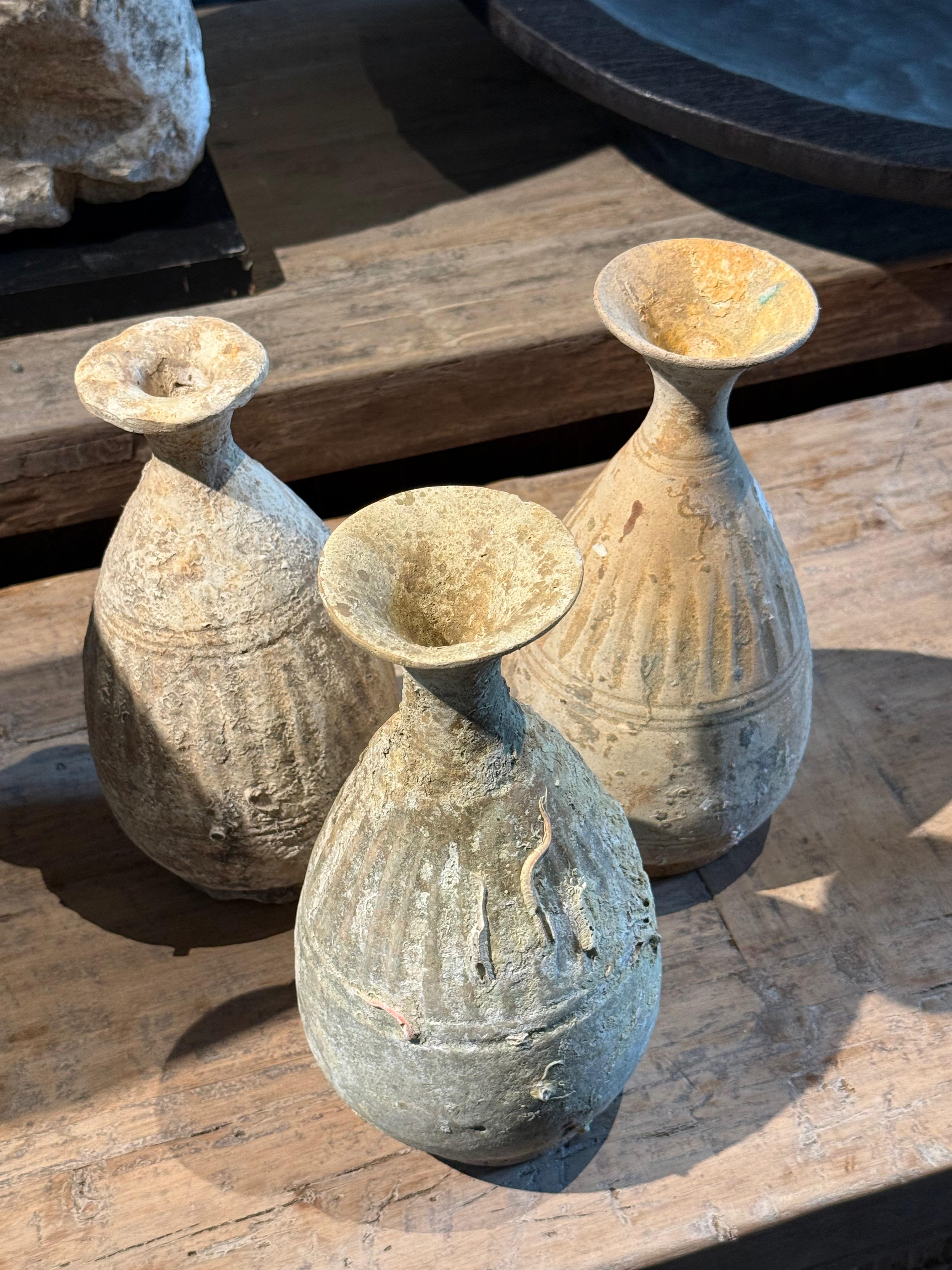 Bouteille de médicaments du 19e siècle provenant de l'épave du navire Sukhothai, Thaïlande en vente 1