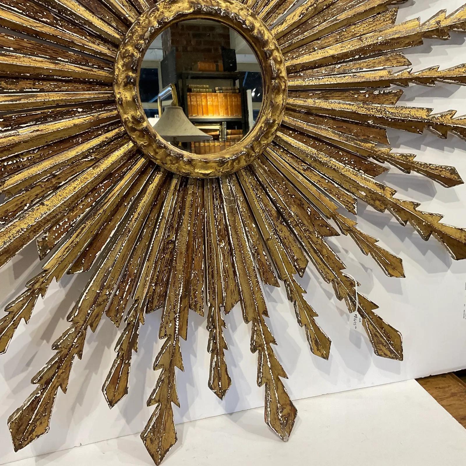 19th Century Sunburst Mirror In Good Condition For Sale In Nashville, TN