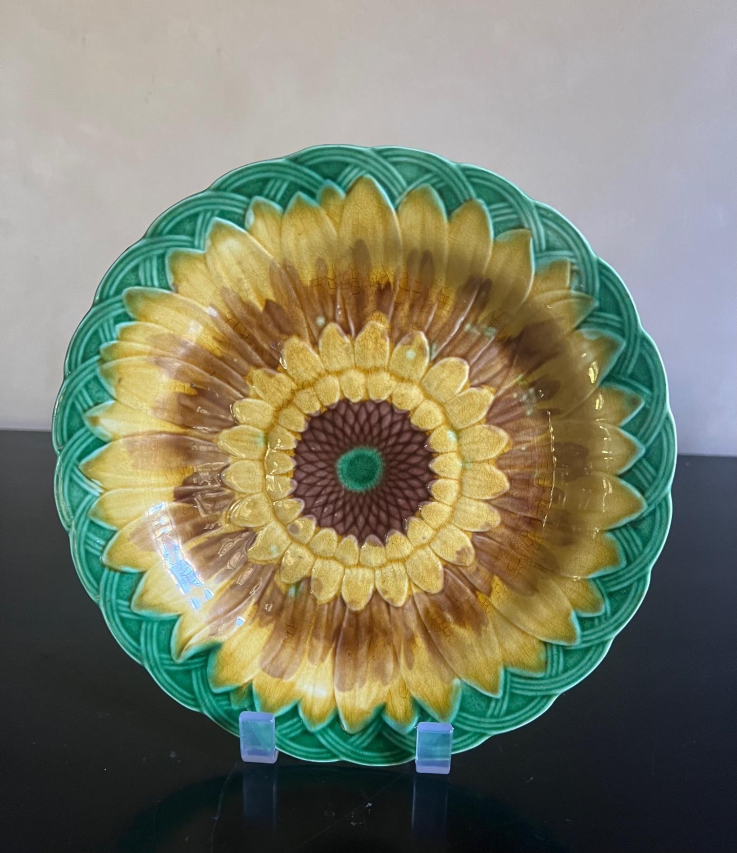 Majolica 19th Century Sunflower Plate by Wedgwood For Sale