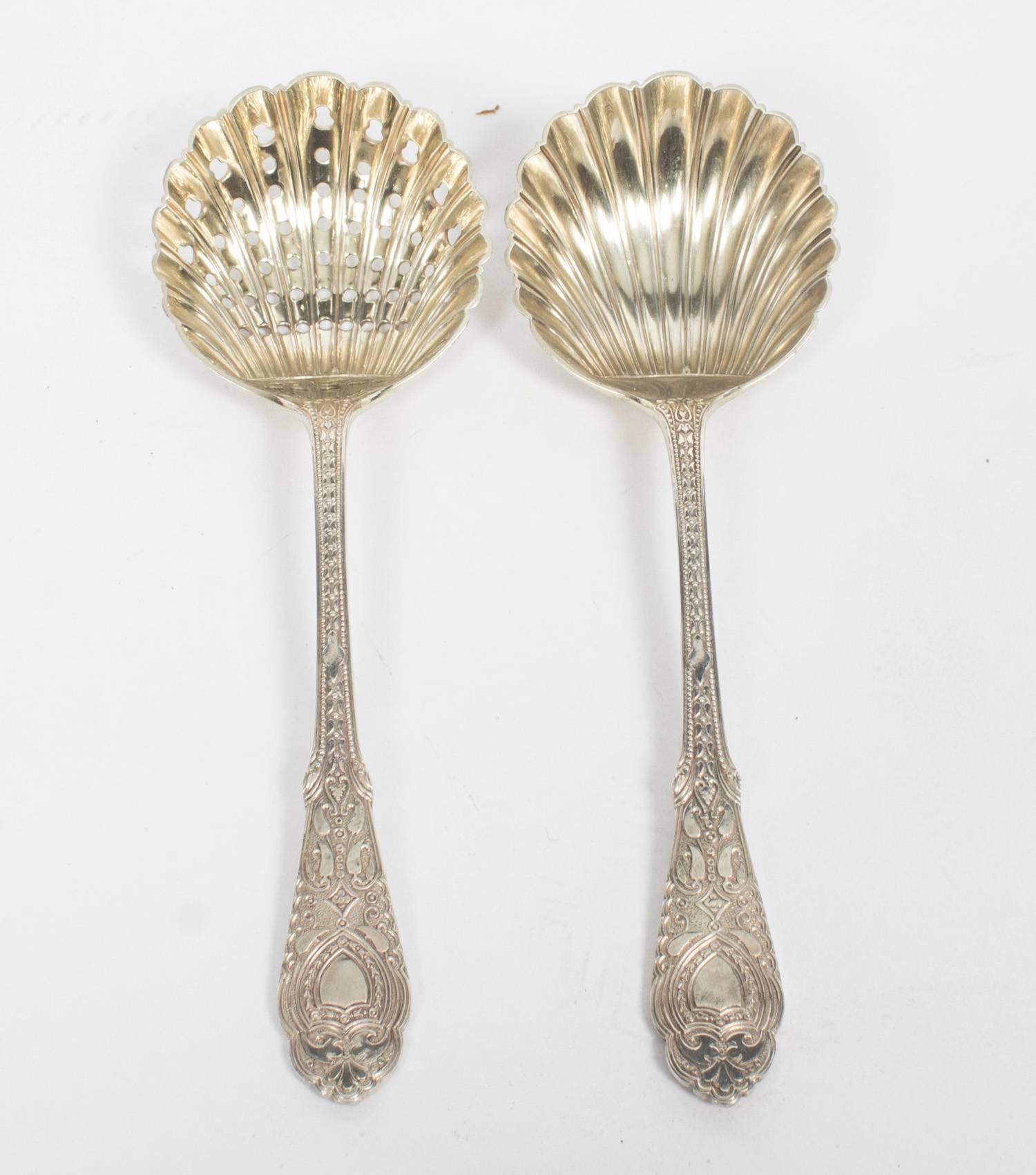 19th Century Superb Victorian 57 Piece Fish and Dessert Canteen Cutlery 1
