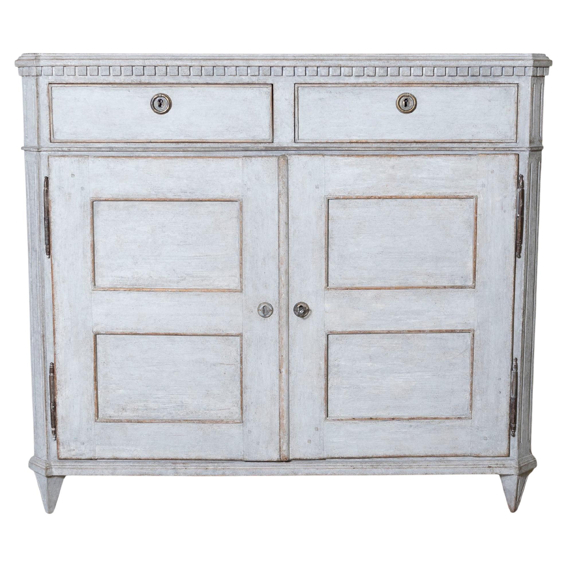 Buffet suédois du 19e siècle Circa 1870