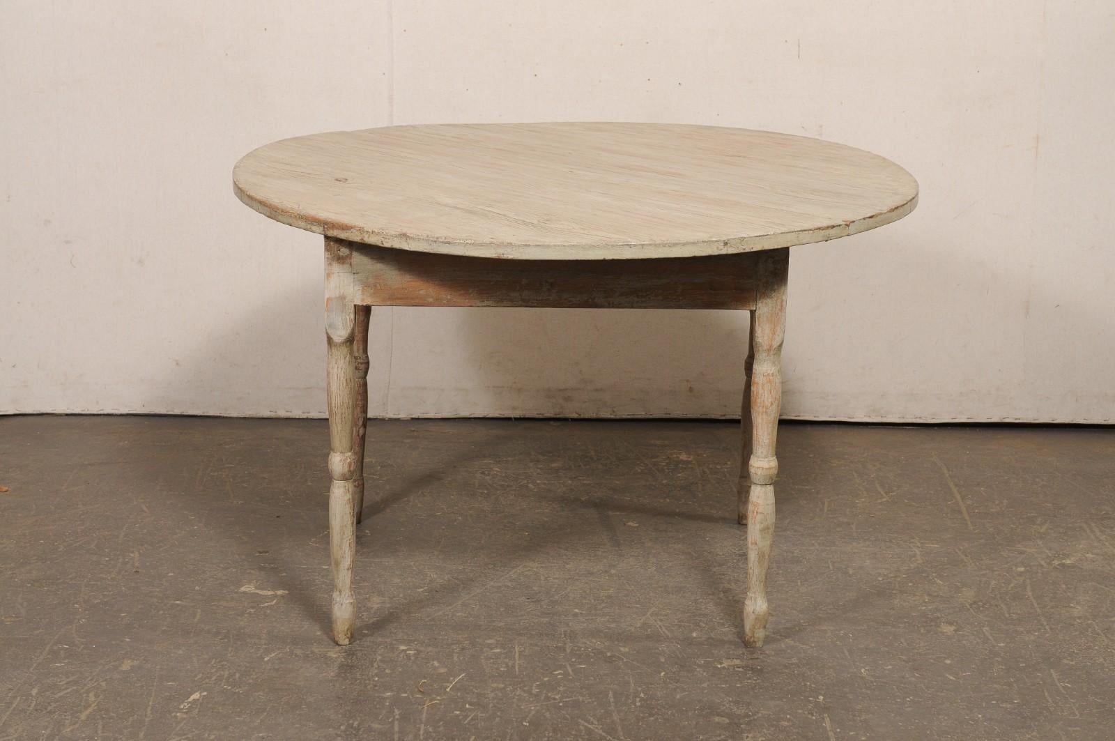 19th Century Swedish 4 ft Diameter Top Round-to-Demi Drop-Leaf Table For Sale 2