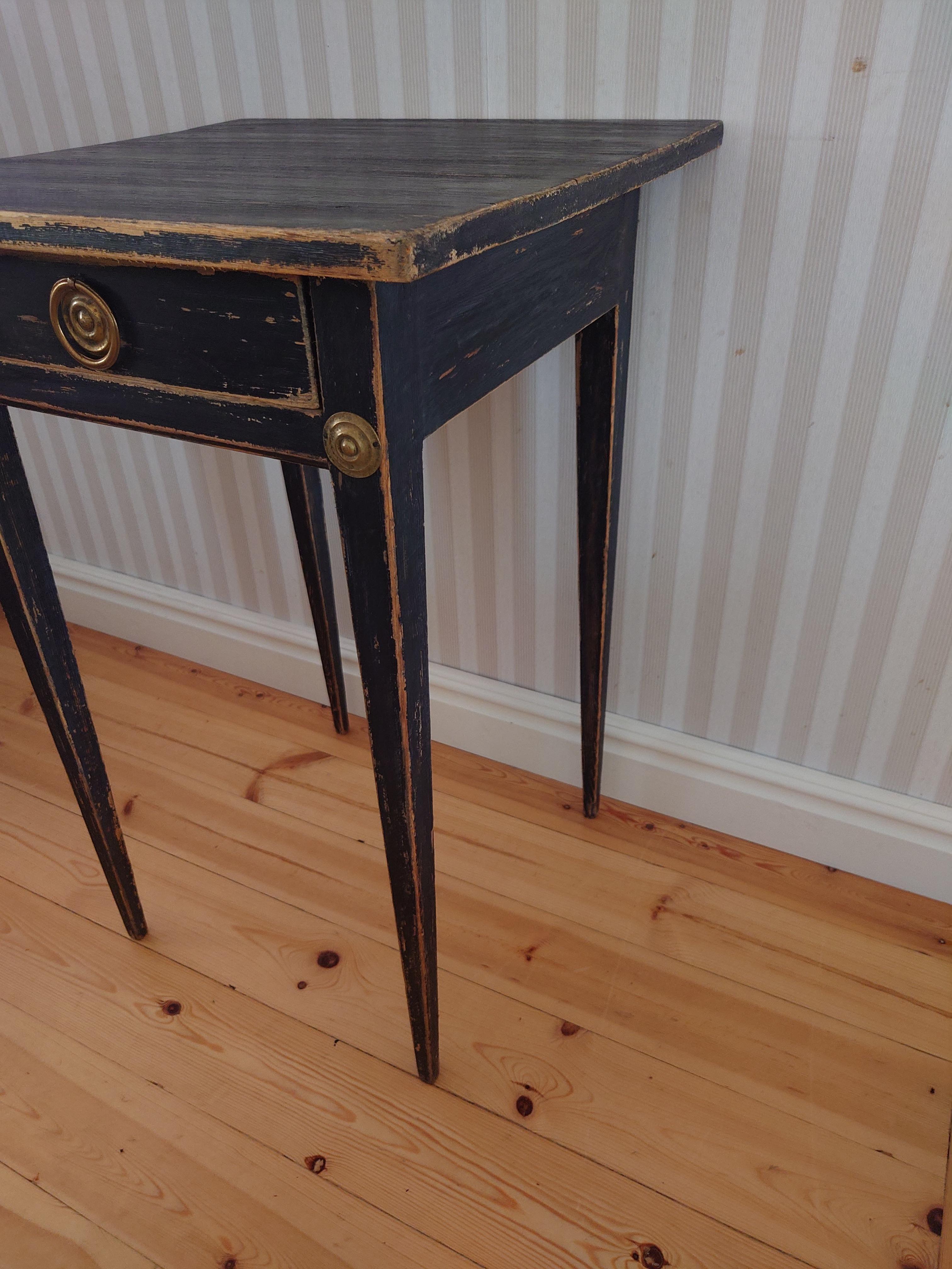 19th Century Swedish antique black Gustavian  Side Table In Good Condition In Boden, SE