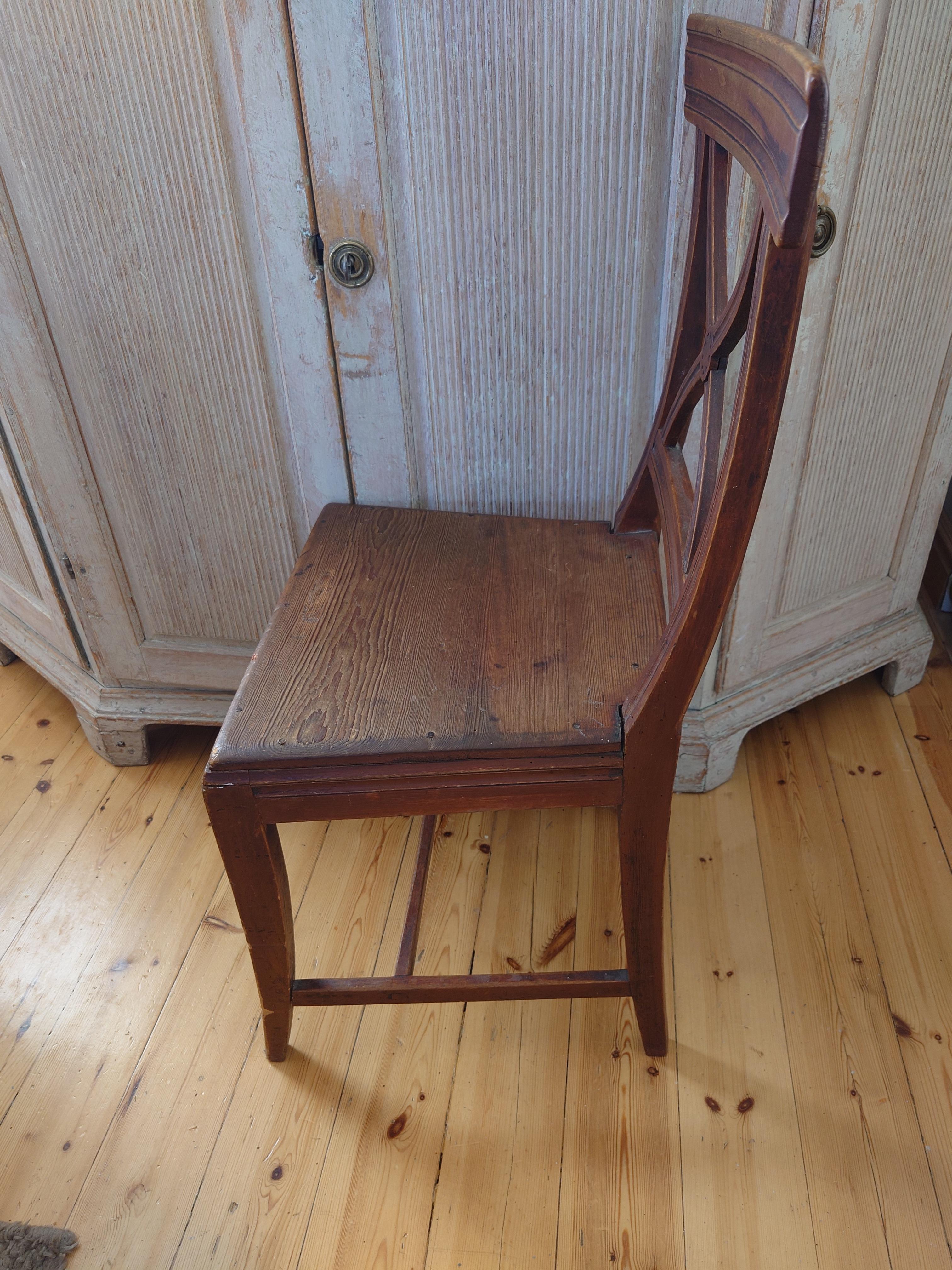 Ancienne suédoise authentique du 19ème siècle  Chaise Bellman gustavienne peinte d'origine en vente 2
