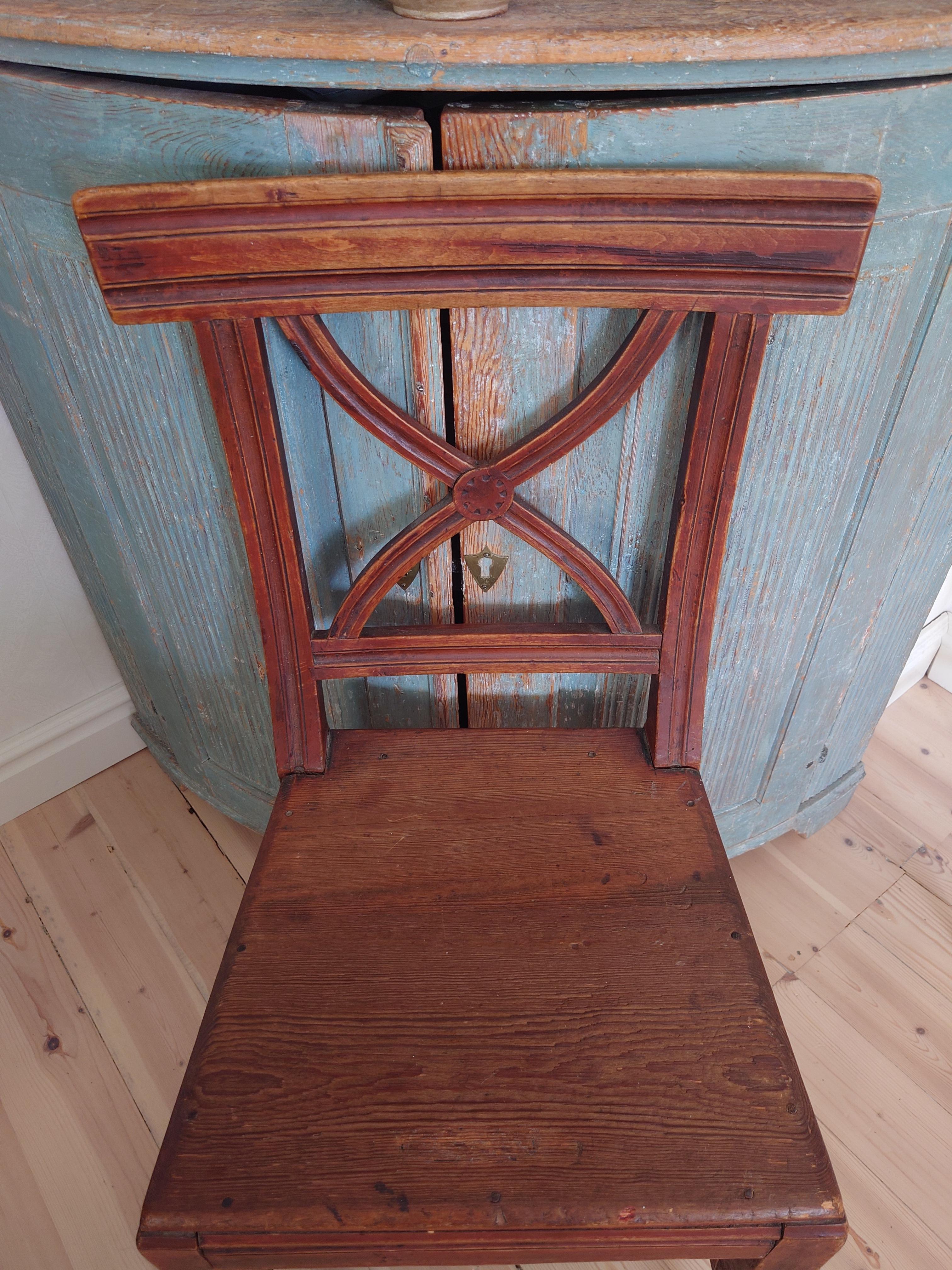 Hand-Carved 19th Century Swedish antique genuine  Gustavian Bellman Chair Original paint For Sale