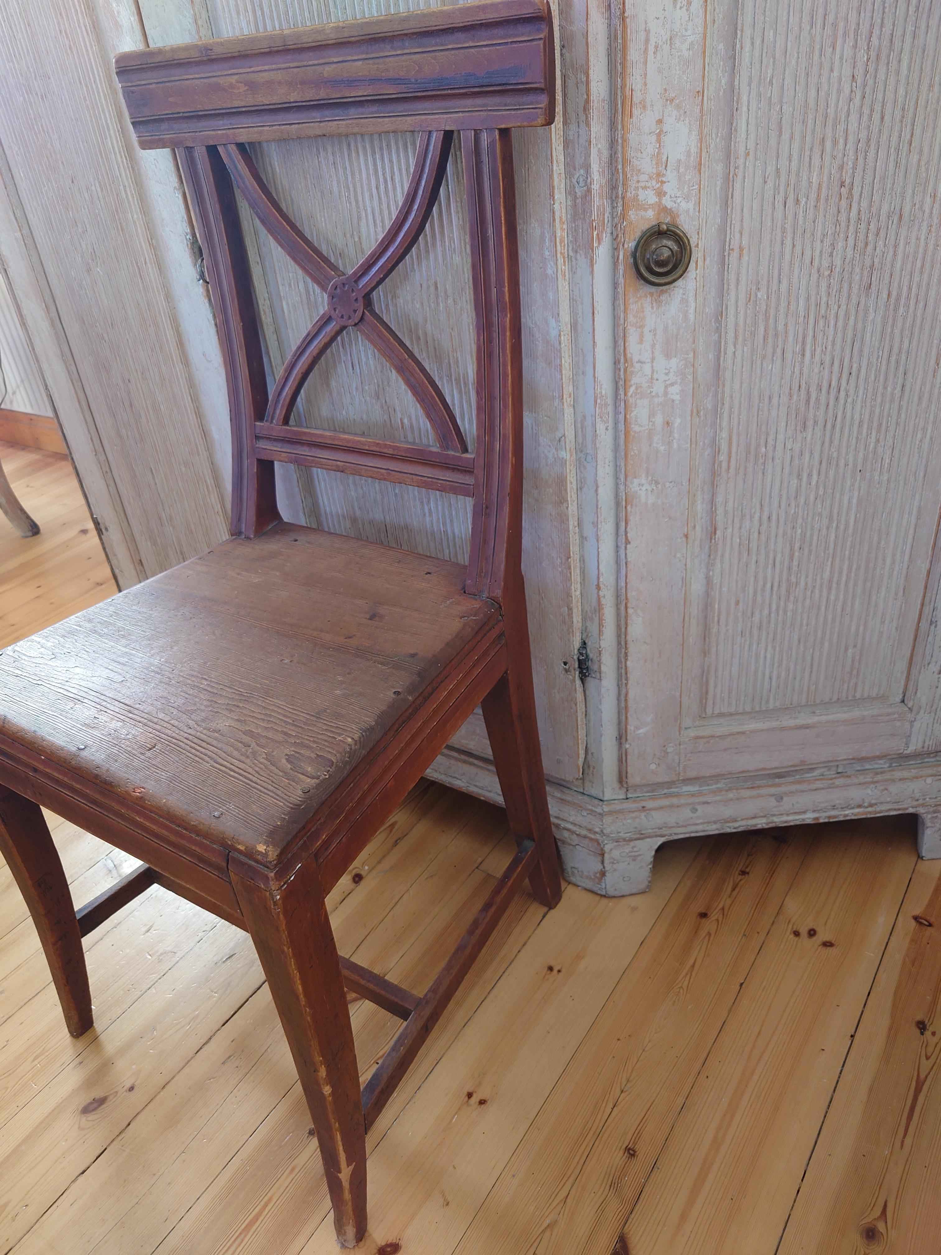 19th Century Swedish antique genuine  Gustavian Bellman Chair Original paint For Sale 3