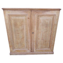 Holz-Buffetschränke