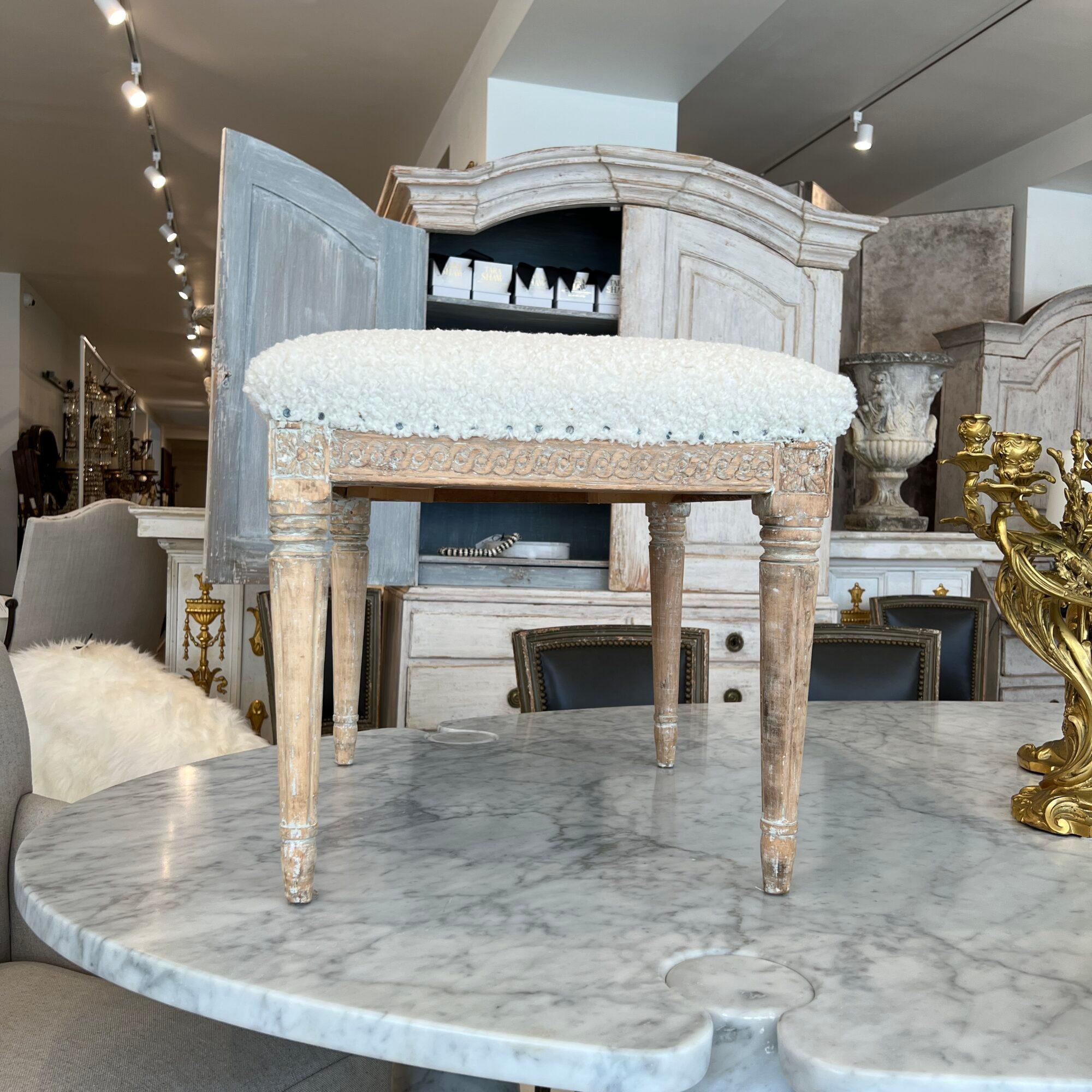 Gustavien Tabouret-tabouret gustavien ancien suédois du 19e siècle en vente