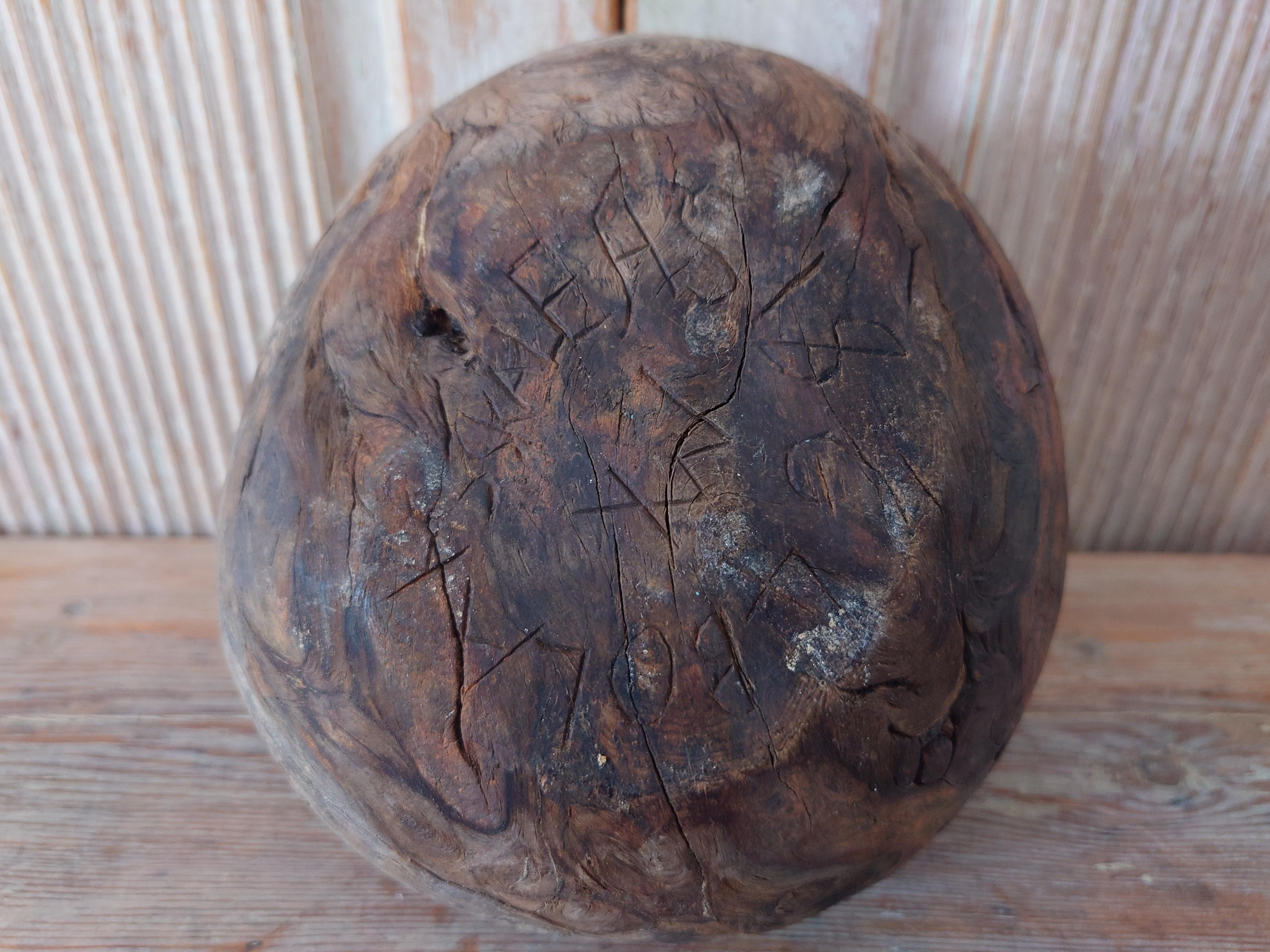 19th Century Swedish Antique Rare Unique Rustic Folk Art Wooden Bowl Dated 1864 For Sale 2