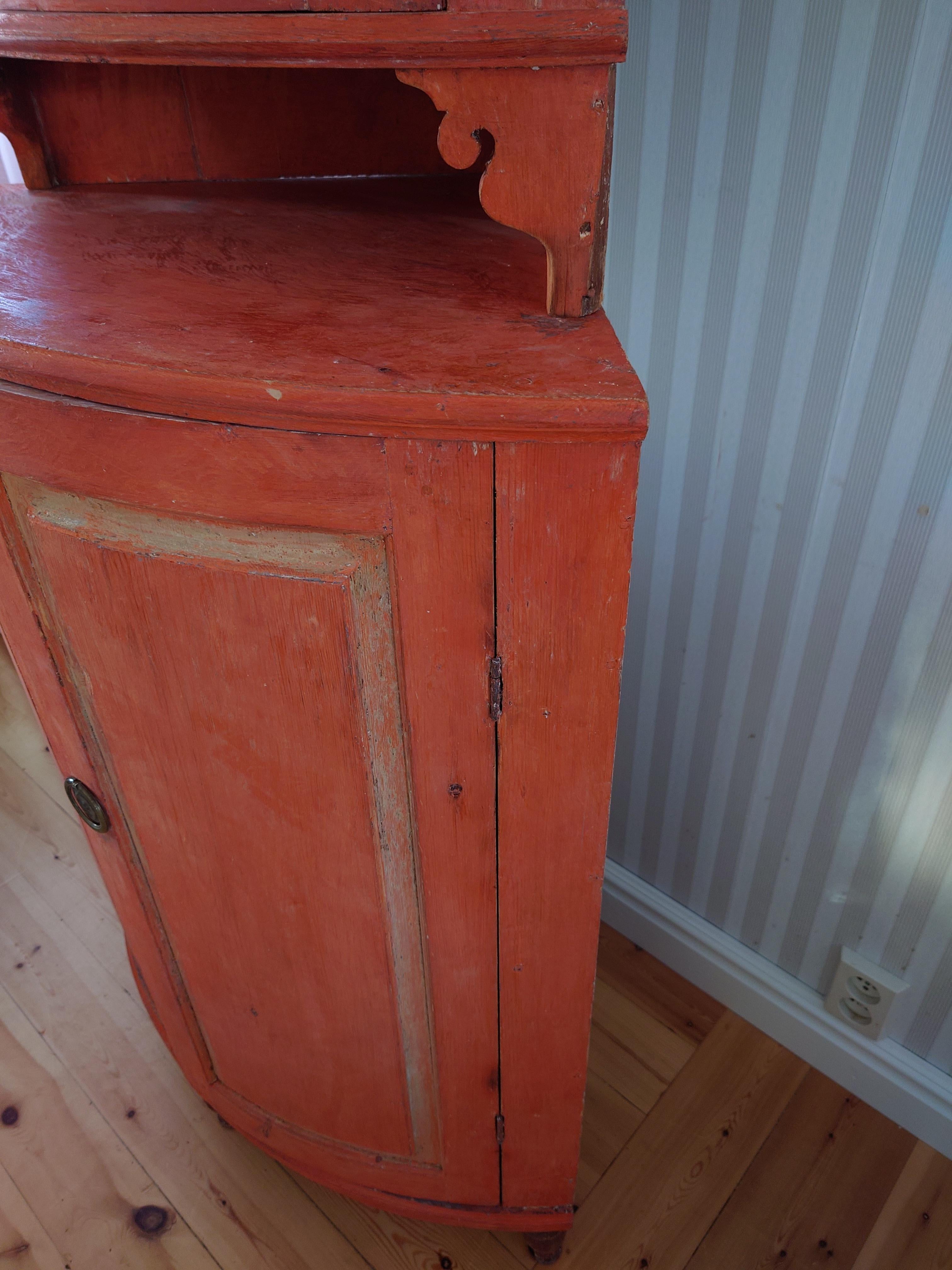 Pine 19th Century Swedish Ántique Rustic Corner Cabinet with Original Paint For Sale