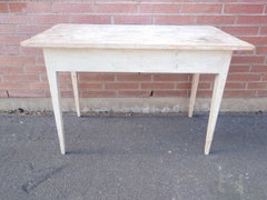 Antiquités rustiques suédoises du 19e siècle  Table de campagne gustavienne