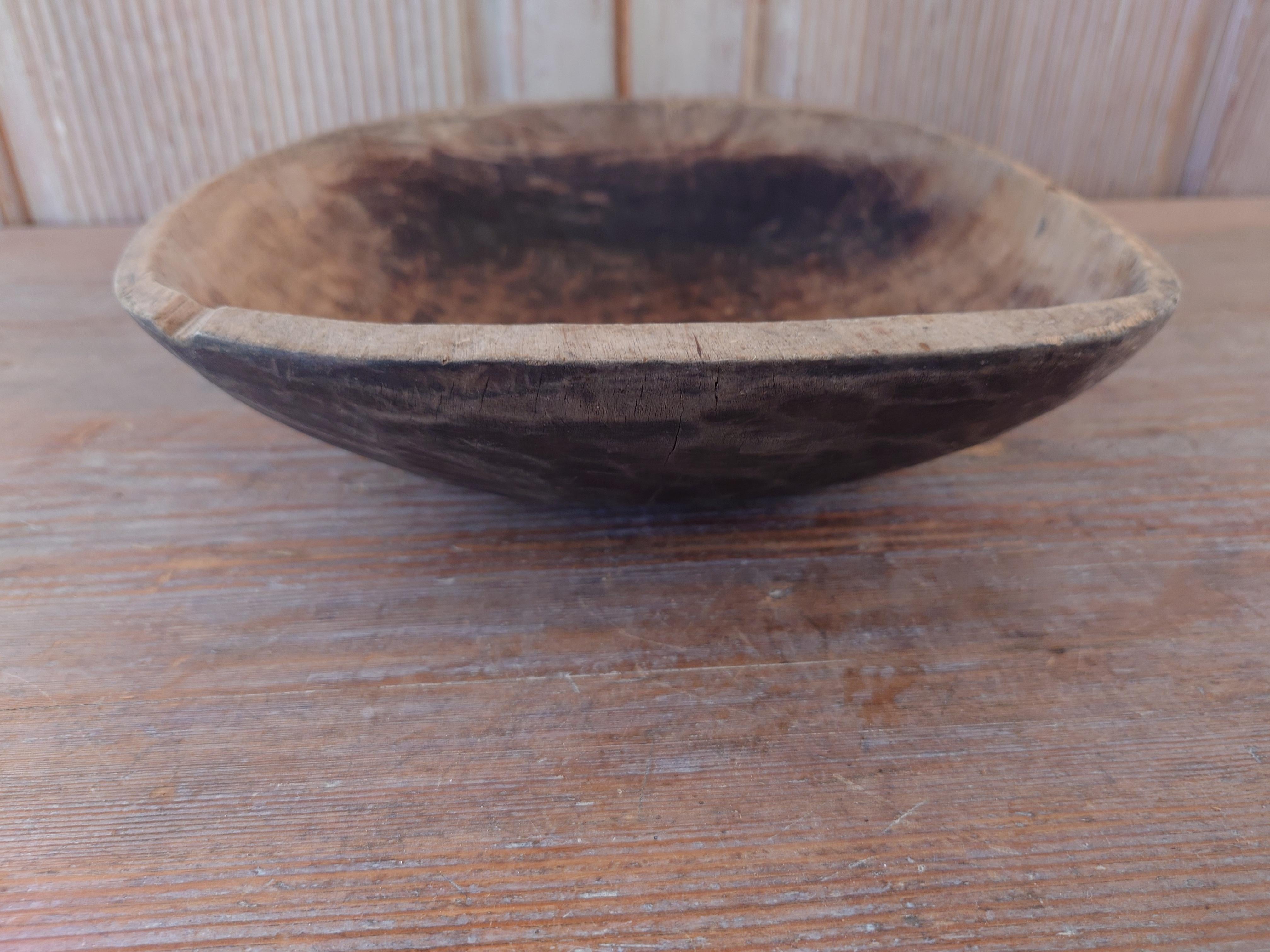 19th Century Swedish  Antique Rustic Folk Art Wooden Bowl dated 1862 For Sale 5