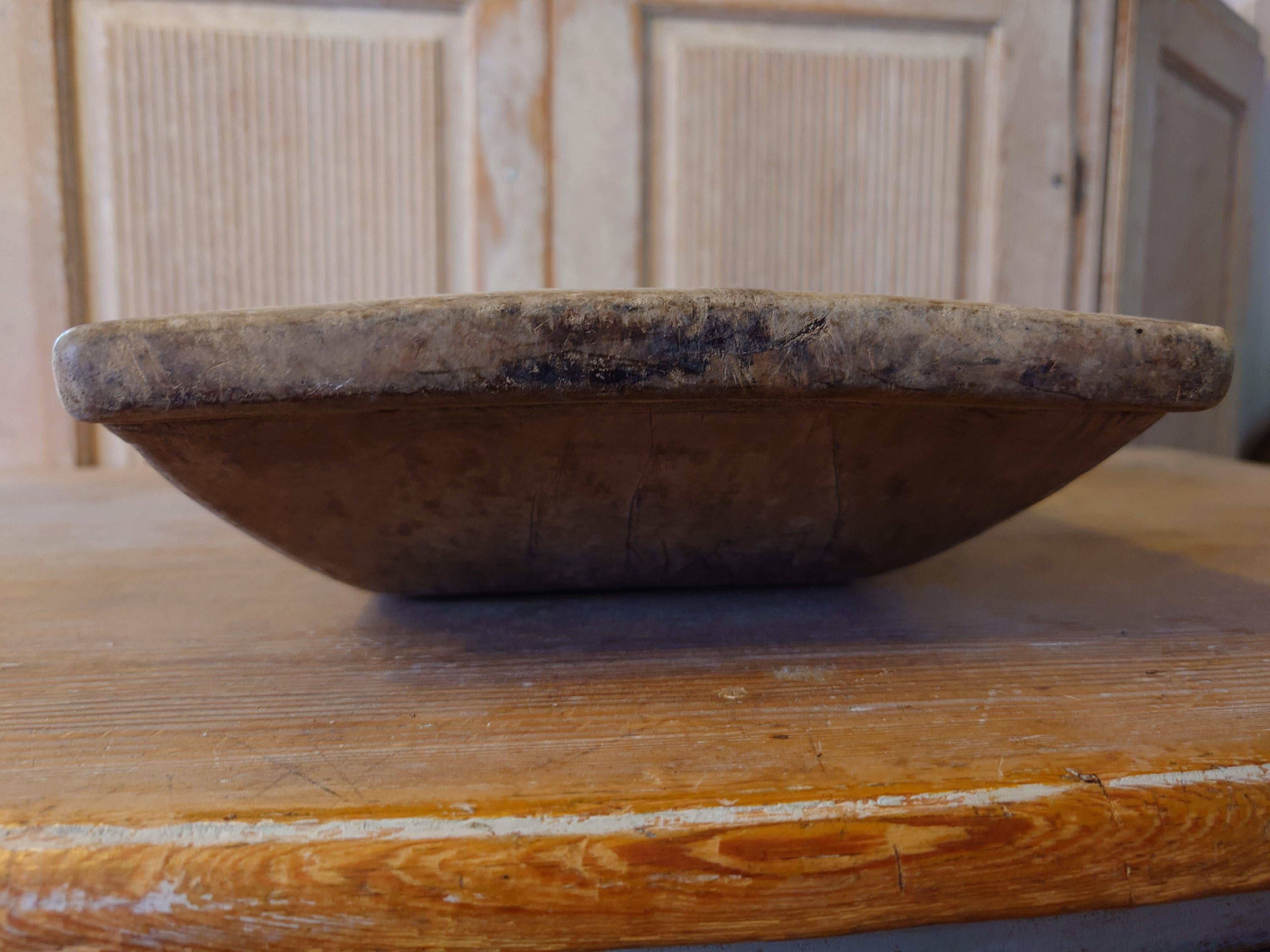 19th Century Swedish  Antique Rustic Folk Art Wooden Trough/ Serving Bowl  For Sale 3