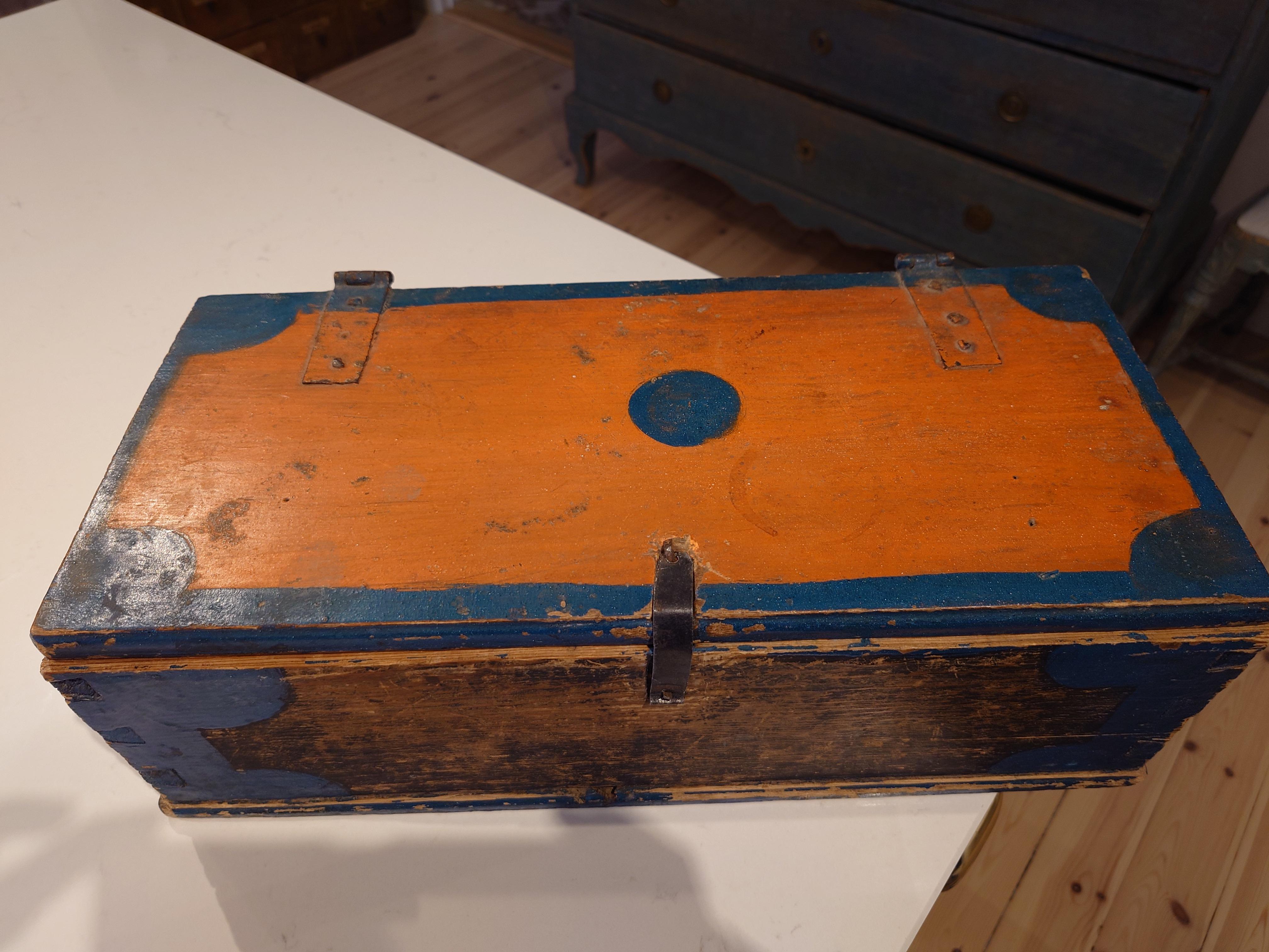 19th Century Swedish Antique Rustic Folkart Chest / Box with Original Paint For Sale 2