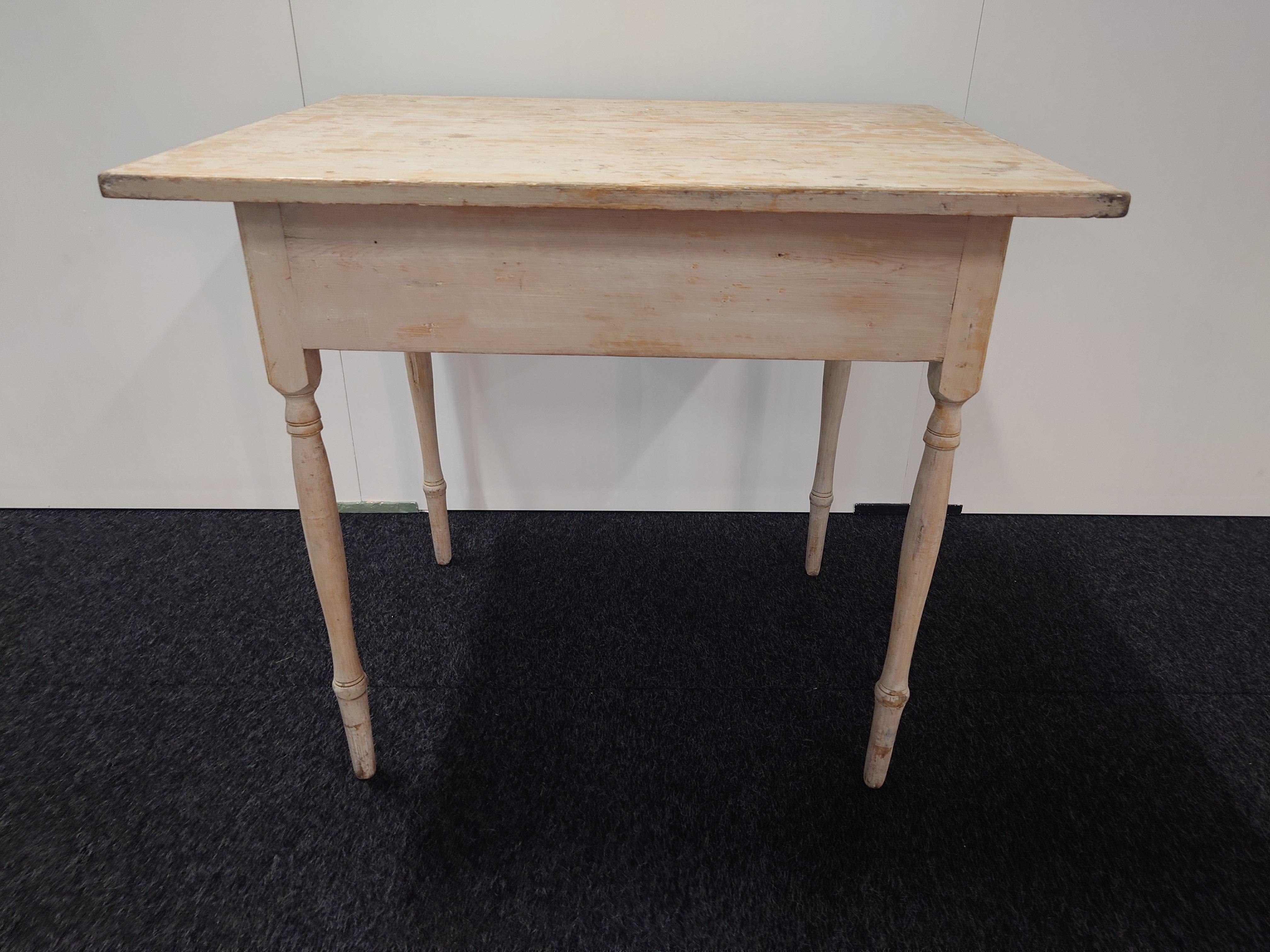 19. Jahrhundert schwedisch antik rustikal echt  Empire Tisch Land original Farbe im Angebot 2
