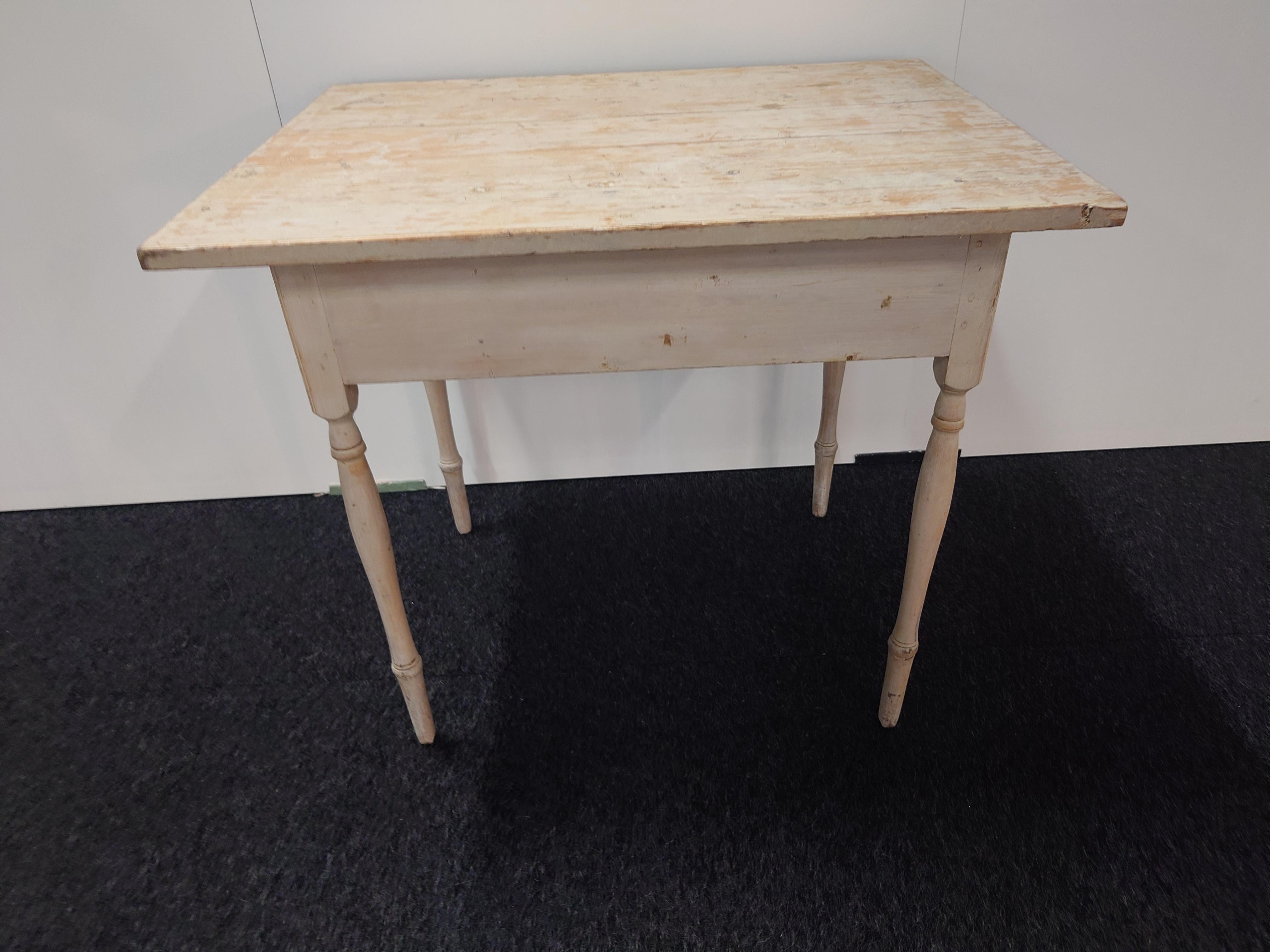 19. Jahrhundert schwedisch antik rustikal echt  Empire Tisch Land original Farbe im Angebot 3