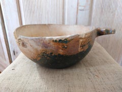 Ciotola in legno con manico del 19° secolo, svedese, antica, rustica e autentica Folk Art