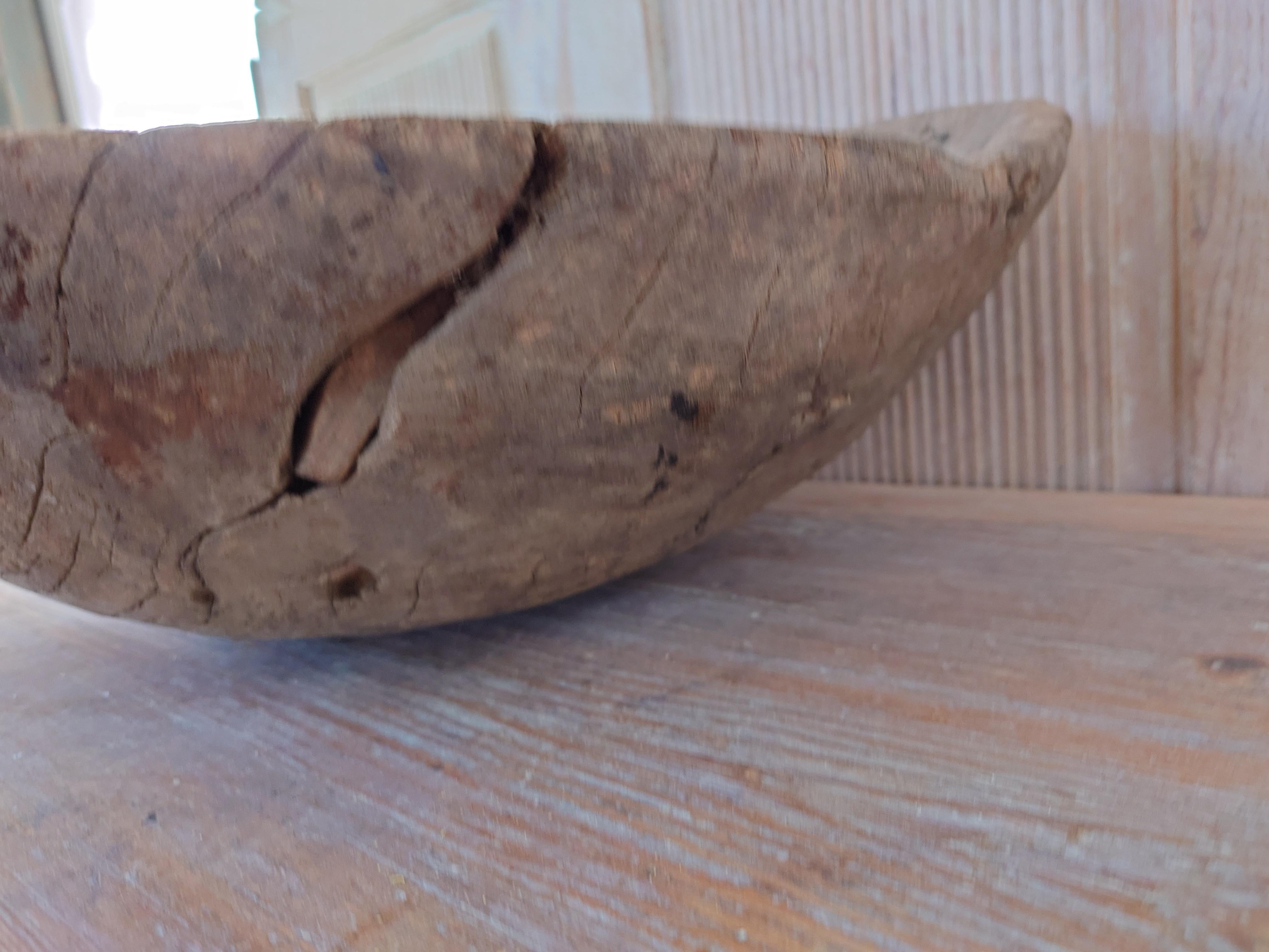 19th Century Swedish Antique Rustic Rare Wooden Bowl For Sale 2