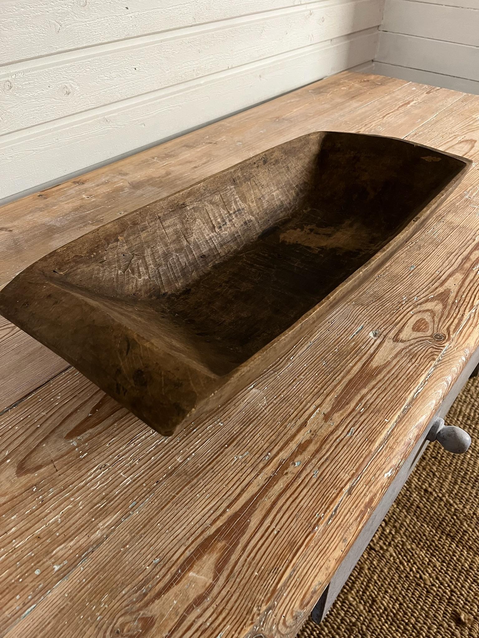 Arte popolare Antica ciotola di legno svedese del XIX secolo in vendita