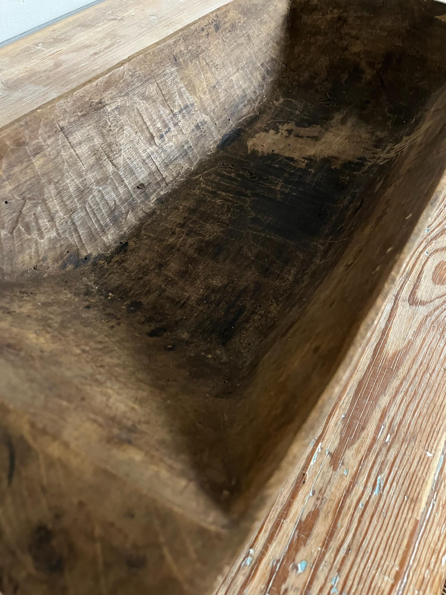 Fatto a mano Antica ciotola di legno svedese del XIX secolo in vendita