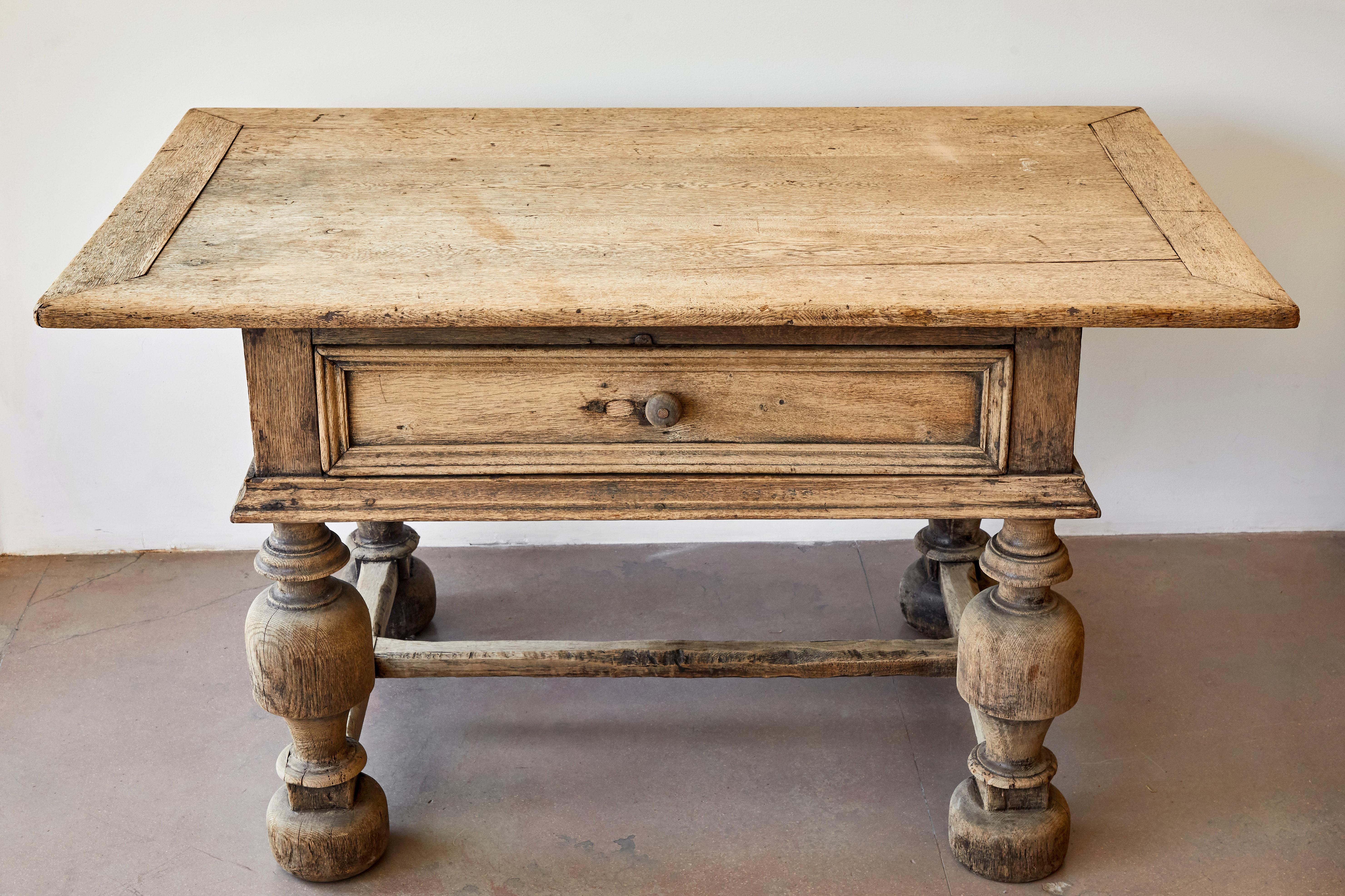 Swedish Baroque wood table/desk with turned legs. Made in Sweden, circa 19th century.