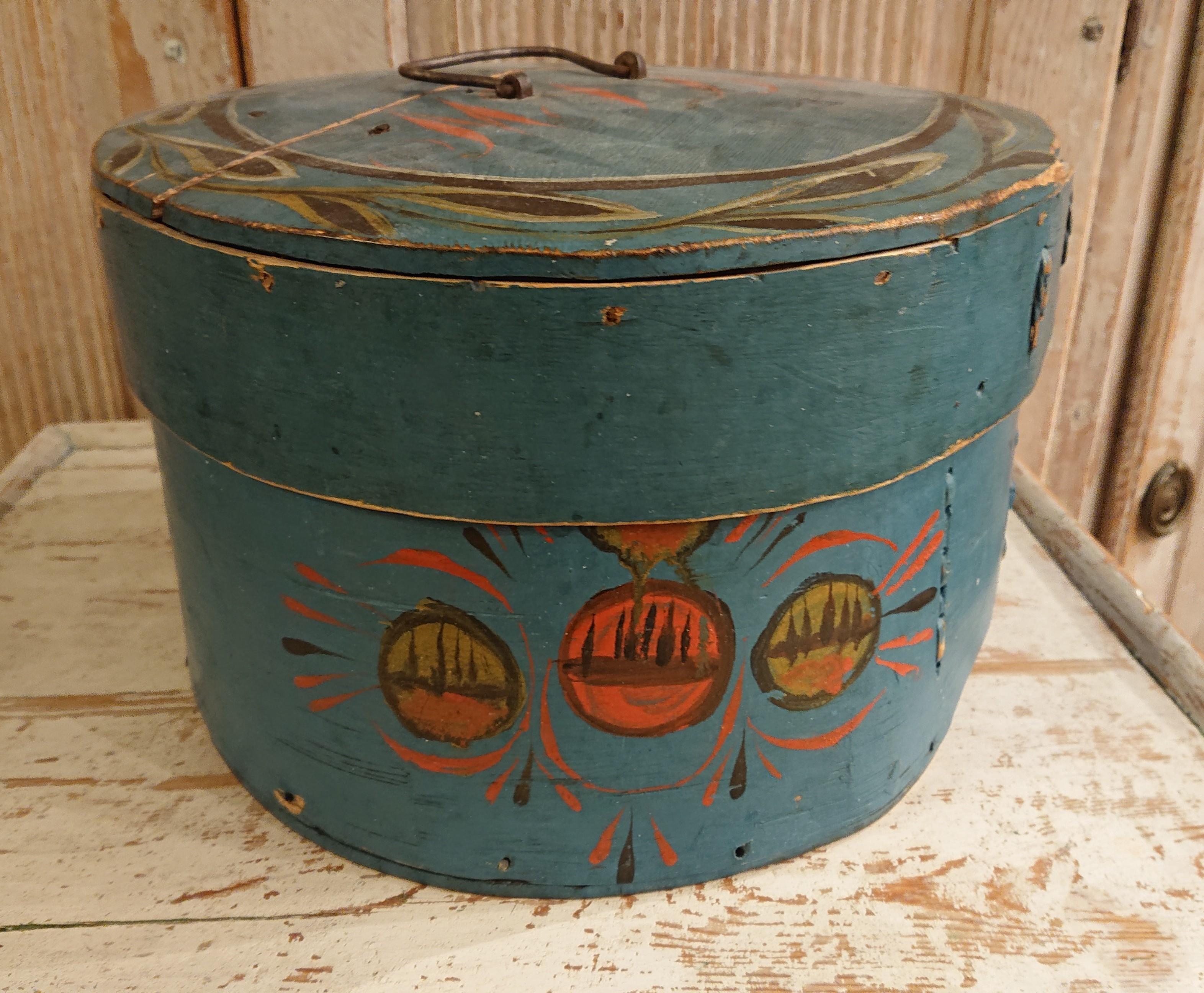 19th Century Swedish Bentwood Box with Original Paint Swedish Antiques 7