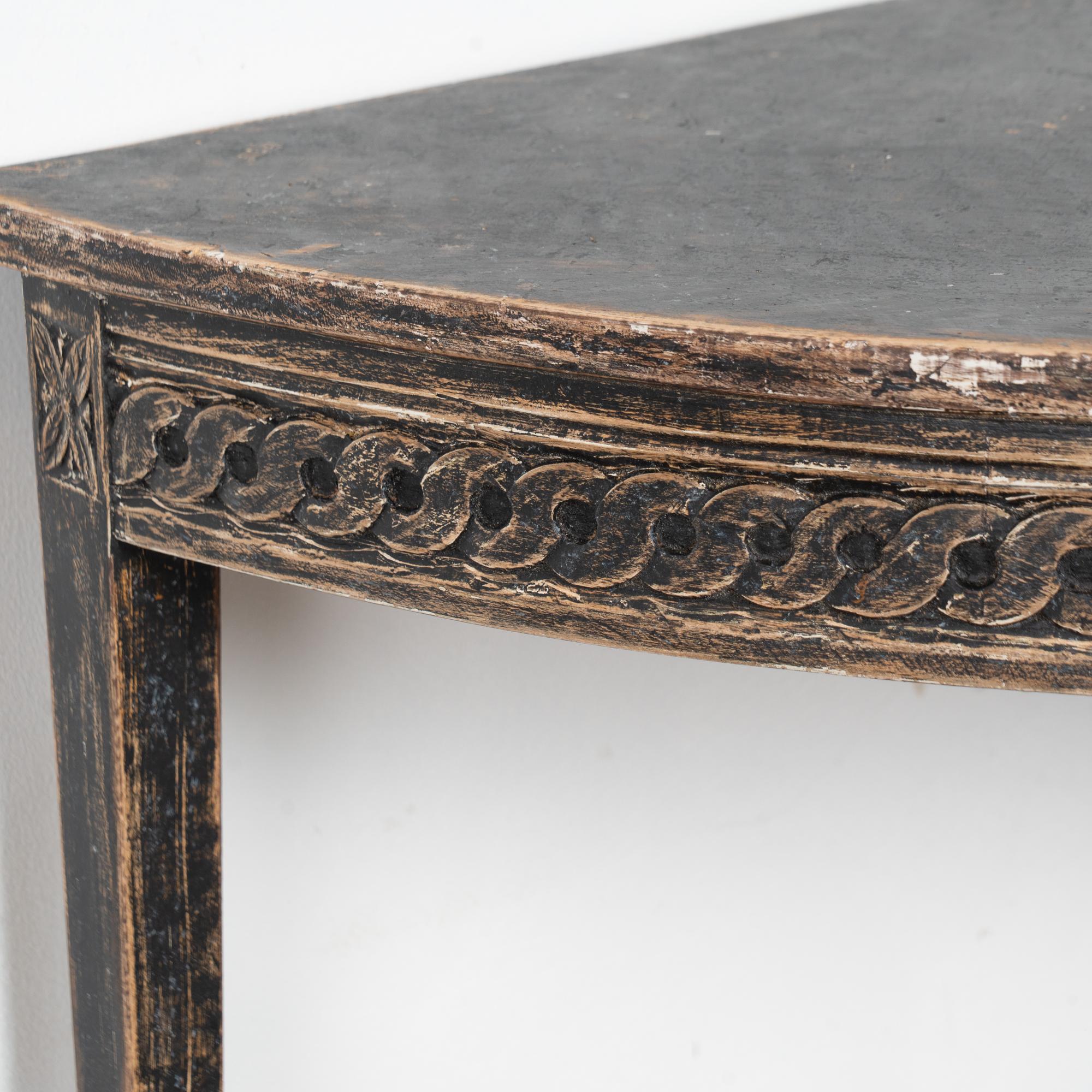19th Century Swedish Black Corner Table In Good Condition For Sale In Round Top, TX