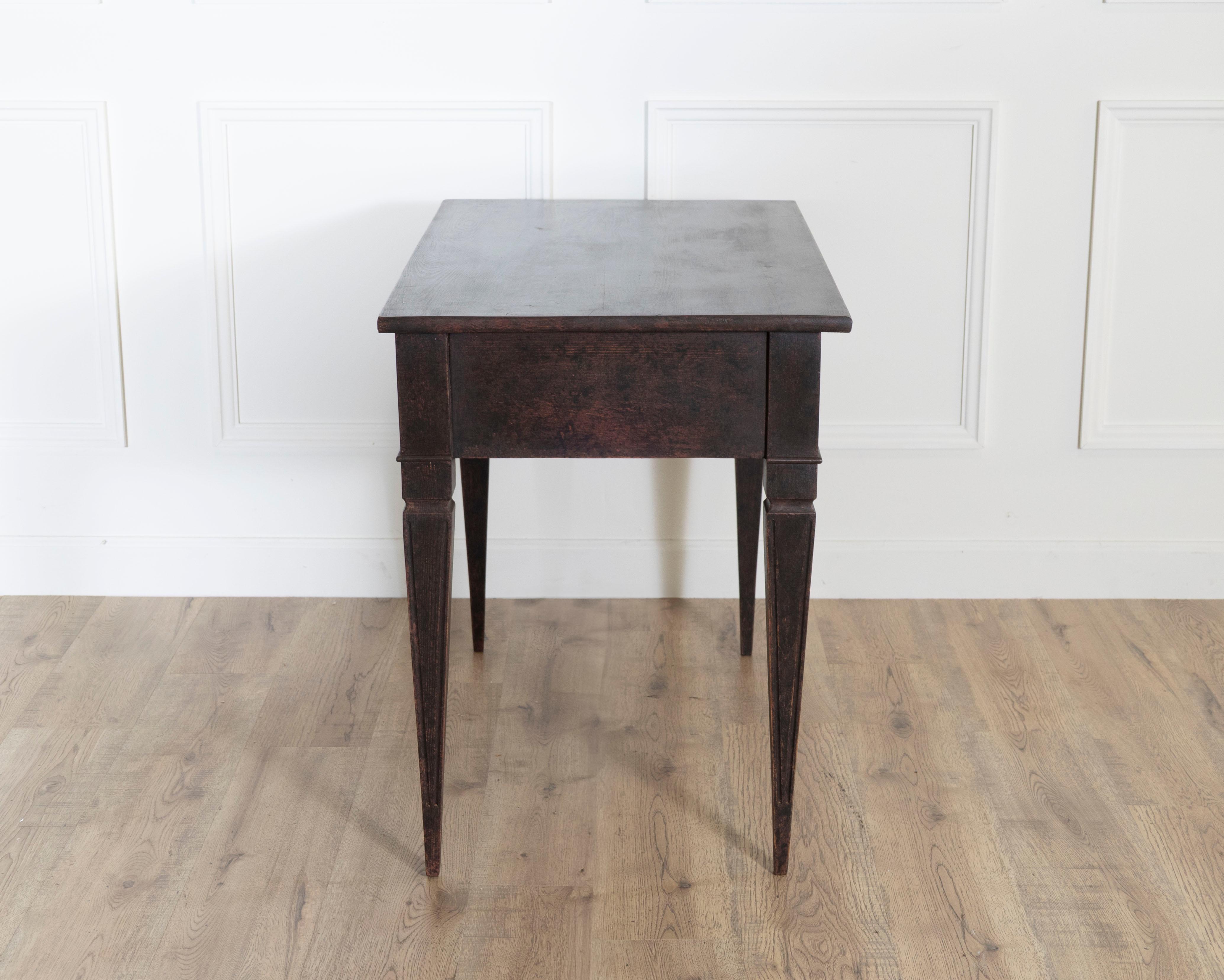 XIX secolo 19th Century Swedish Black-Painted Writing Desk with Brass Fittings in vendita