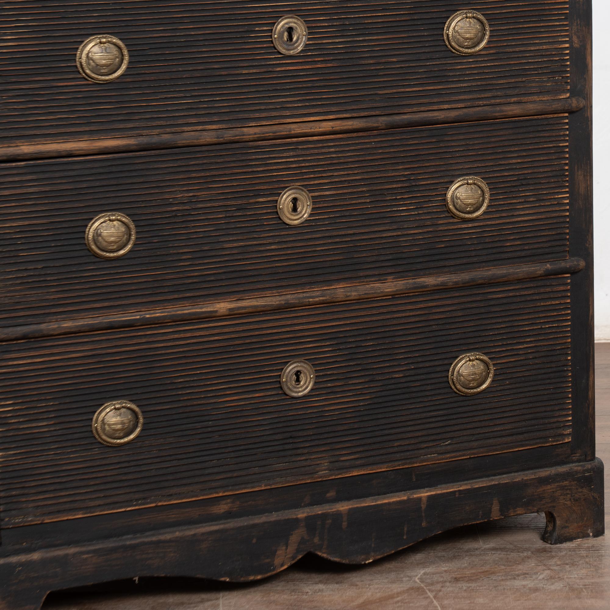19th Century Swedish Black Pine Chest of Five Drawers For Sale 9