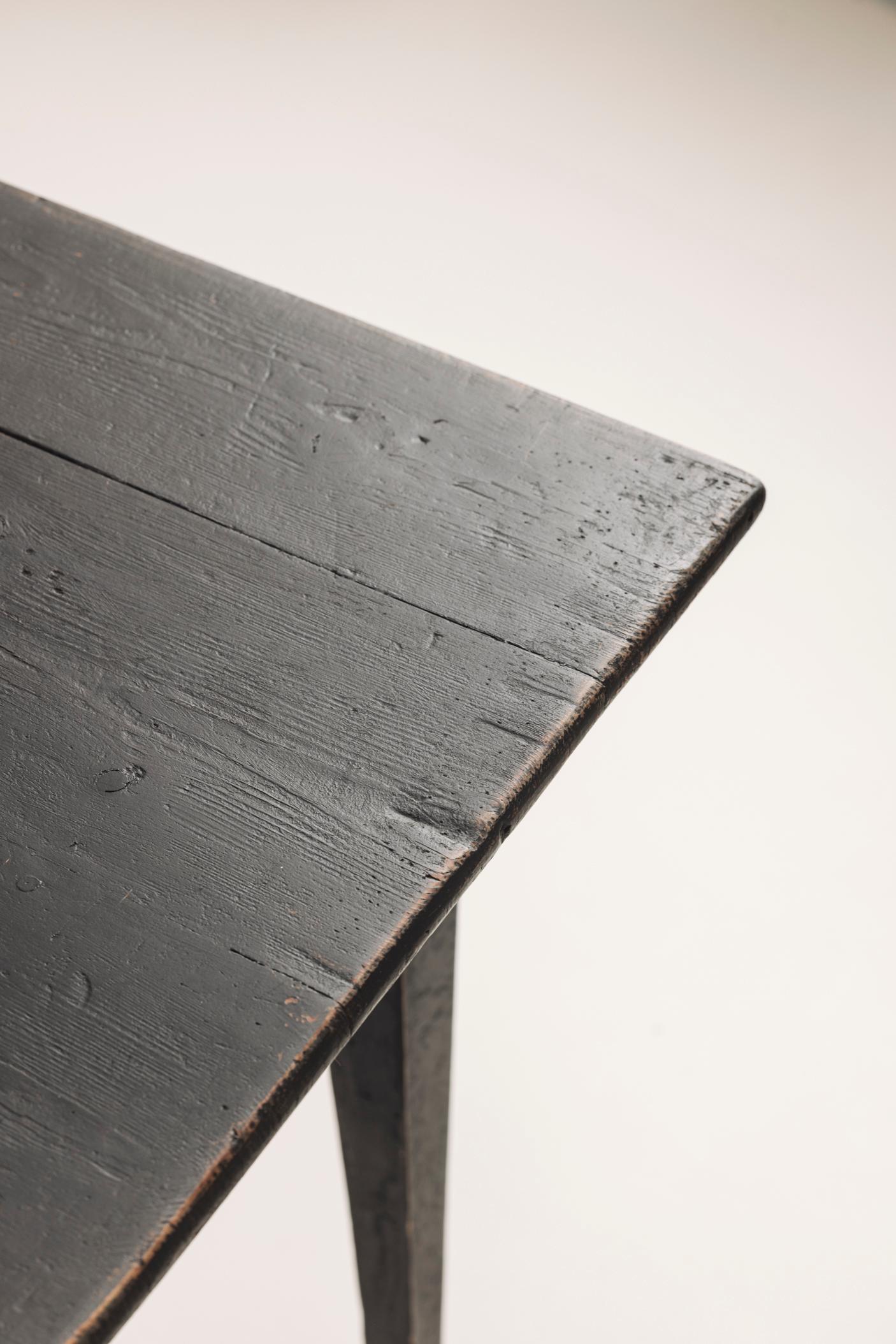 19th century Swedish black stained desk / table For Sale 3