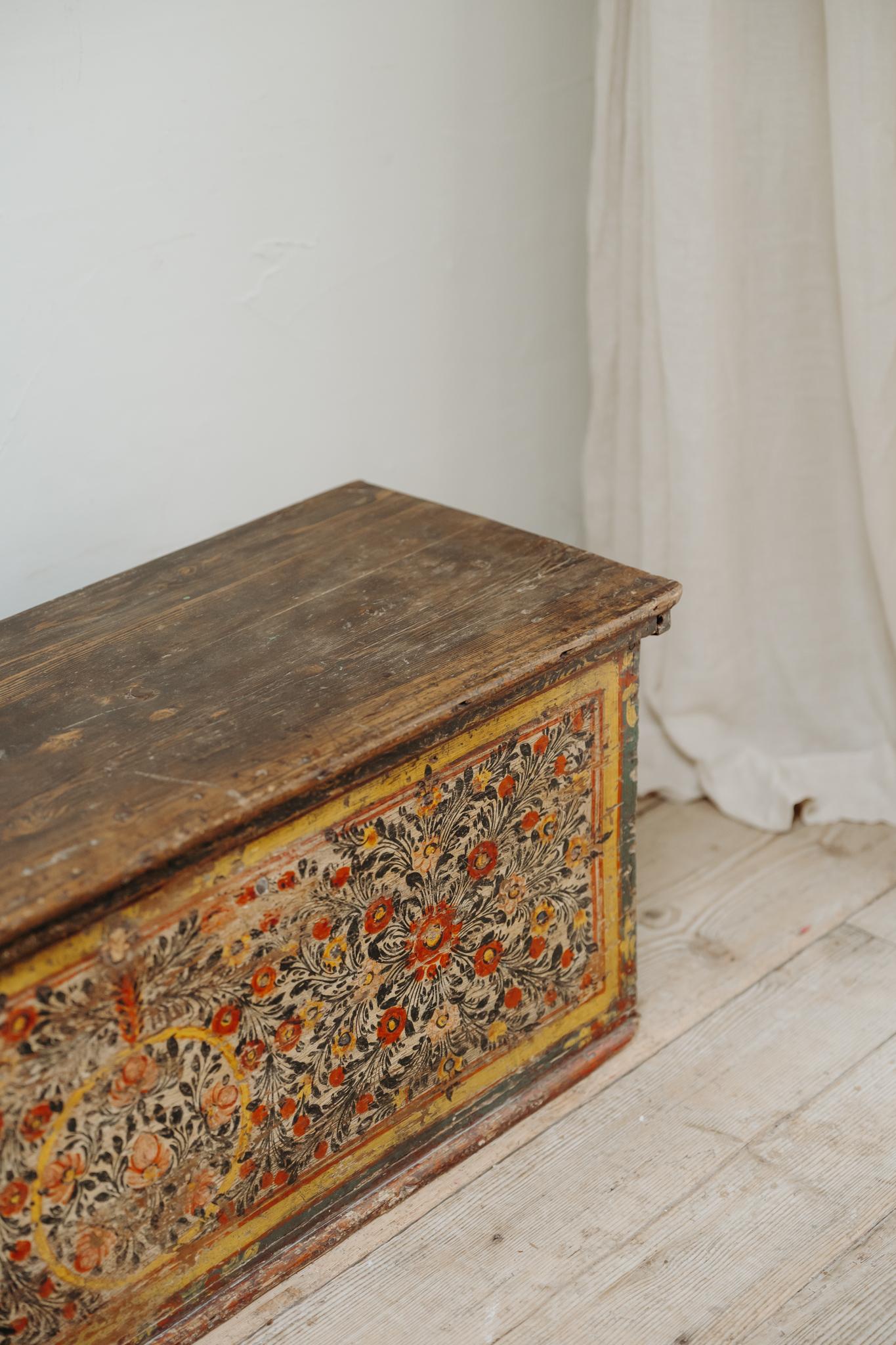 Arcón sueco para mantas del siglo XIX en venta 9