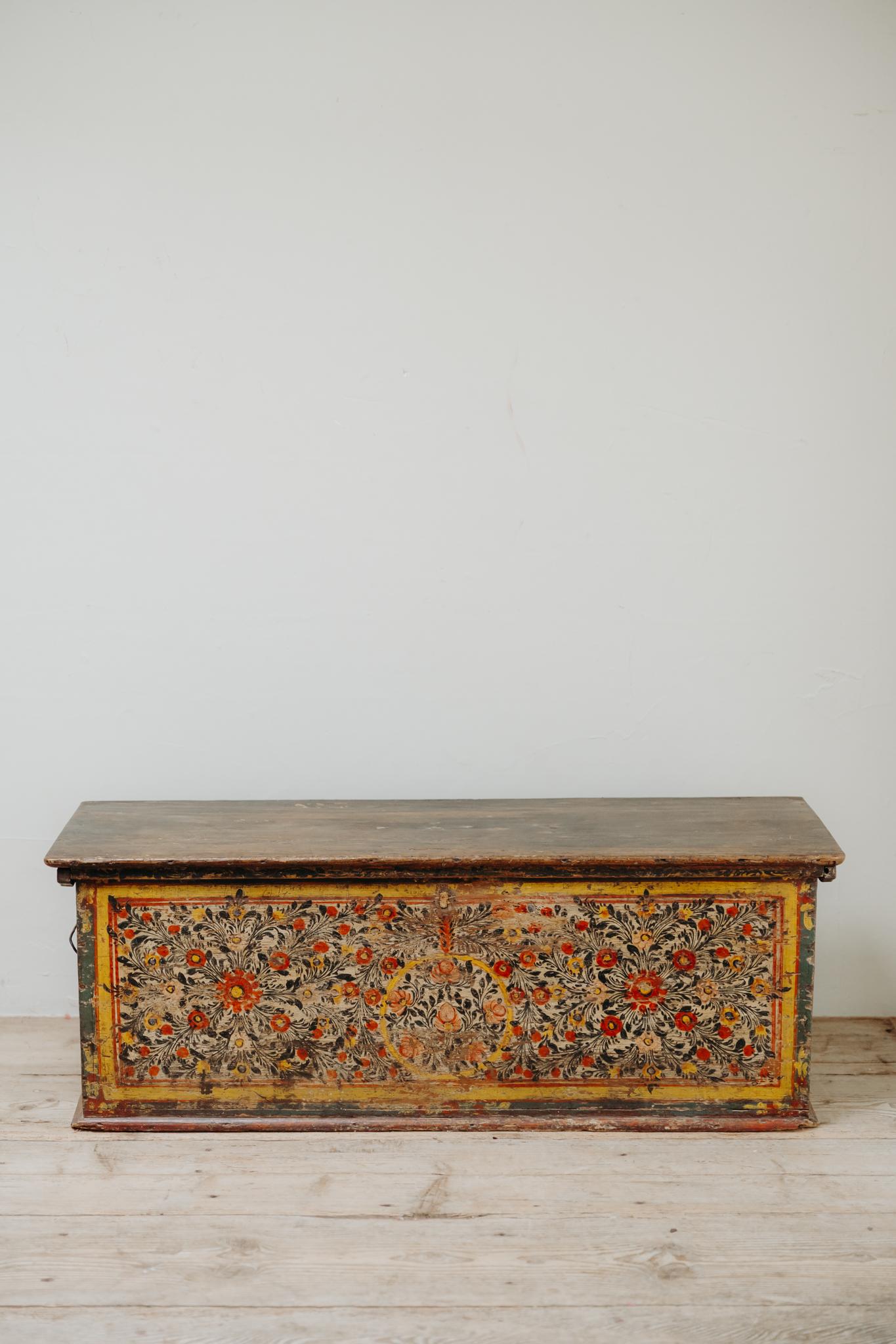 Arcón sueco para mantas del siglo XIX en venta 11