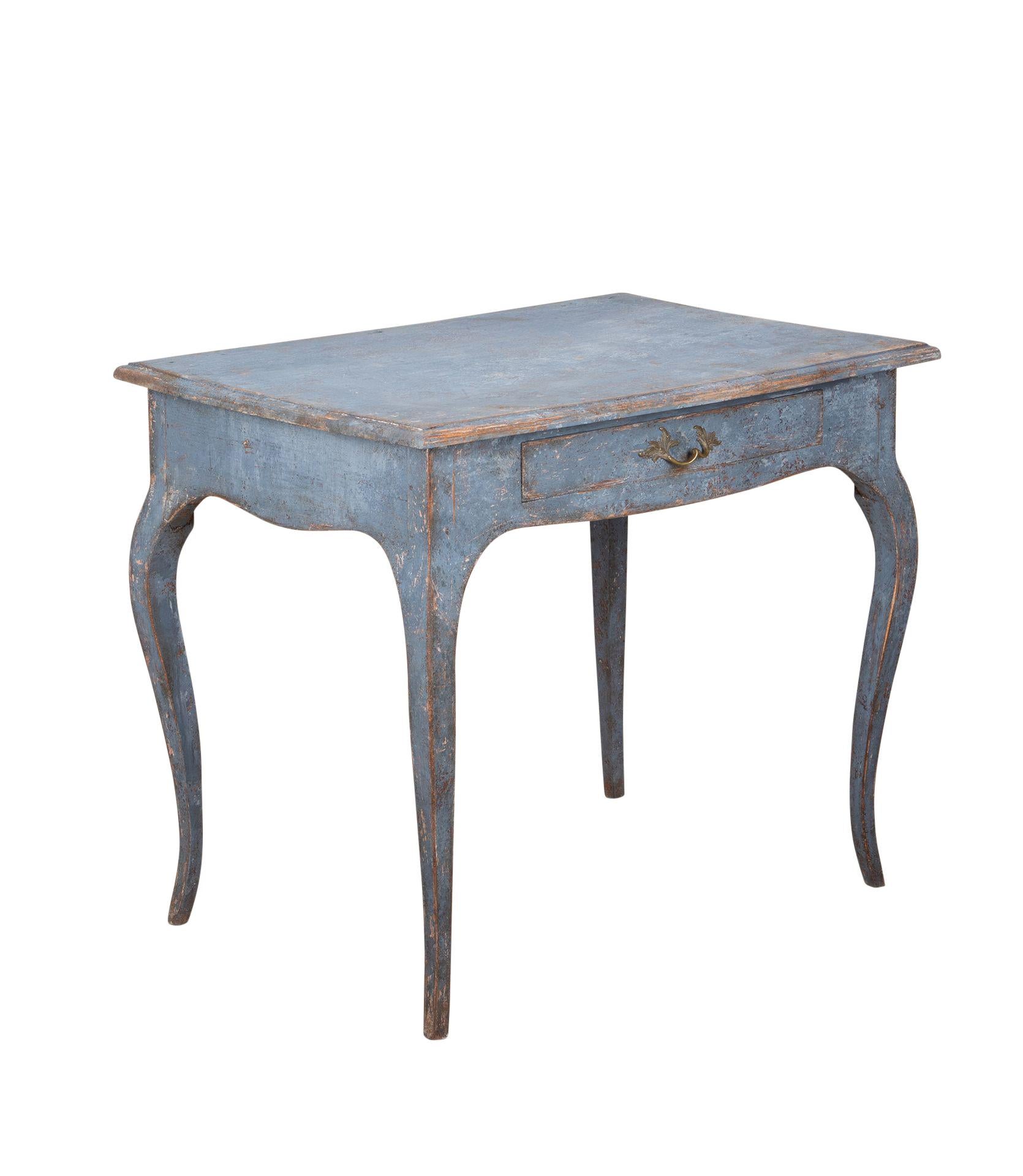 19th Century Swedish Blue Painted Side Table In Good Condition For Sale In Tetbury, Gloucestershire
