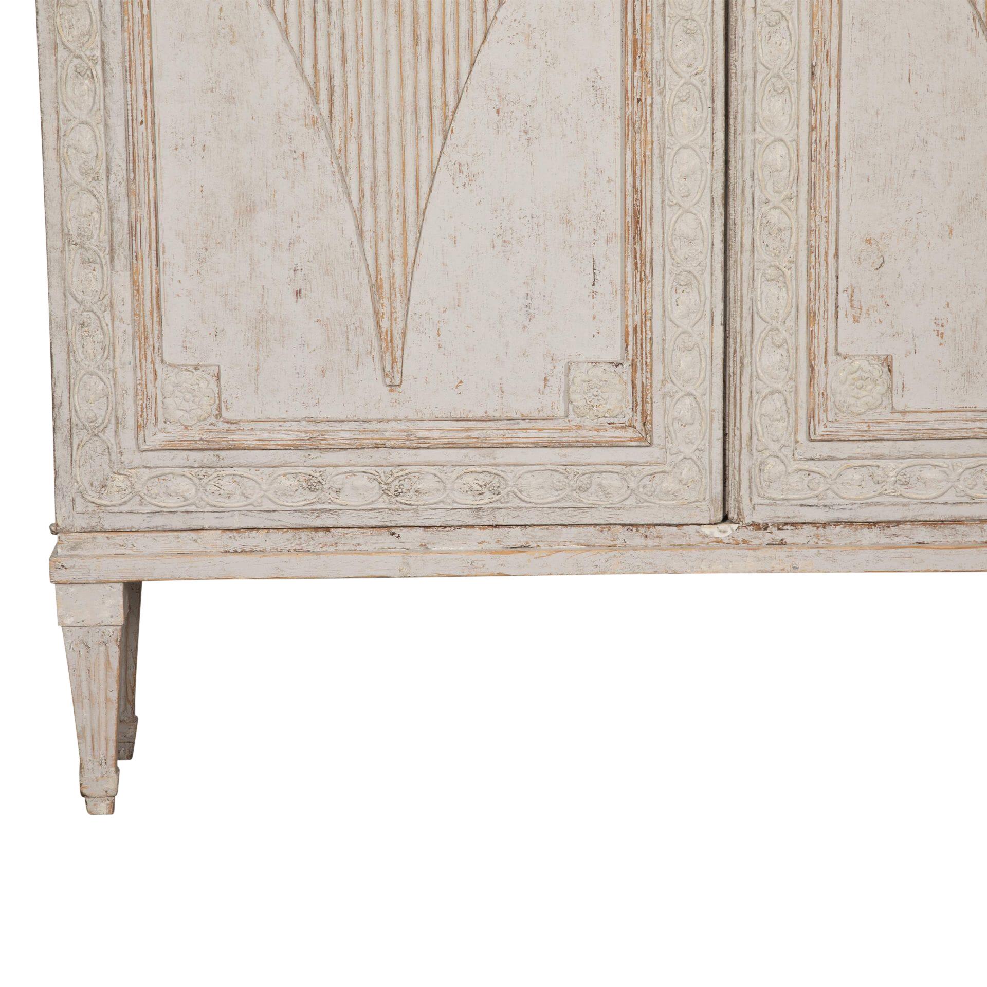 19th Century Swedish Cabinet 3