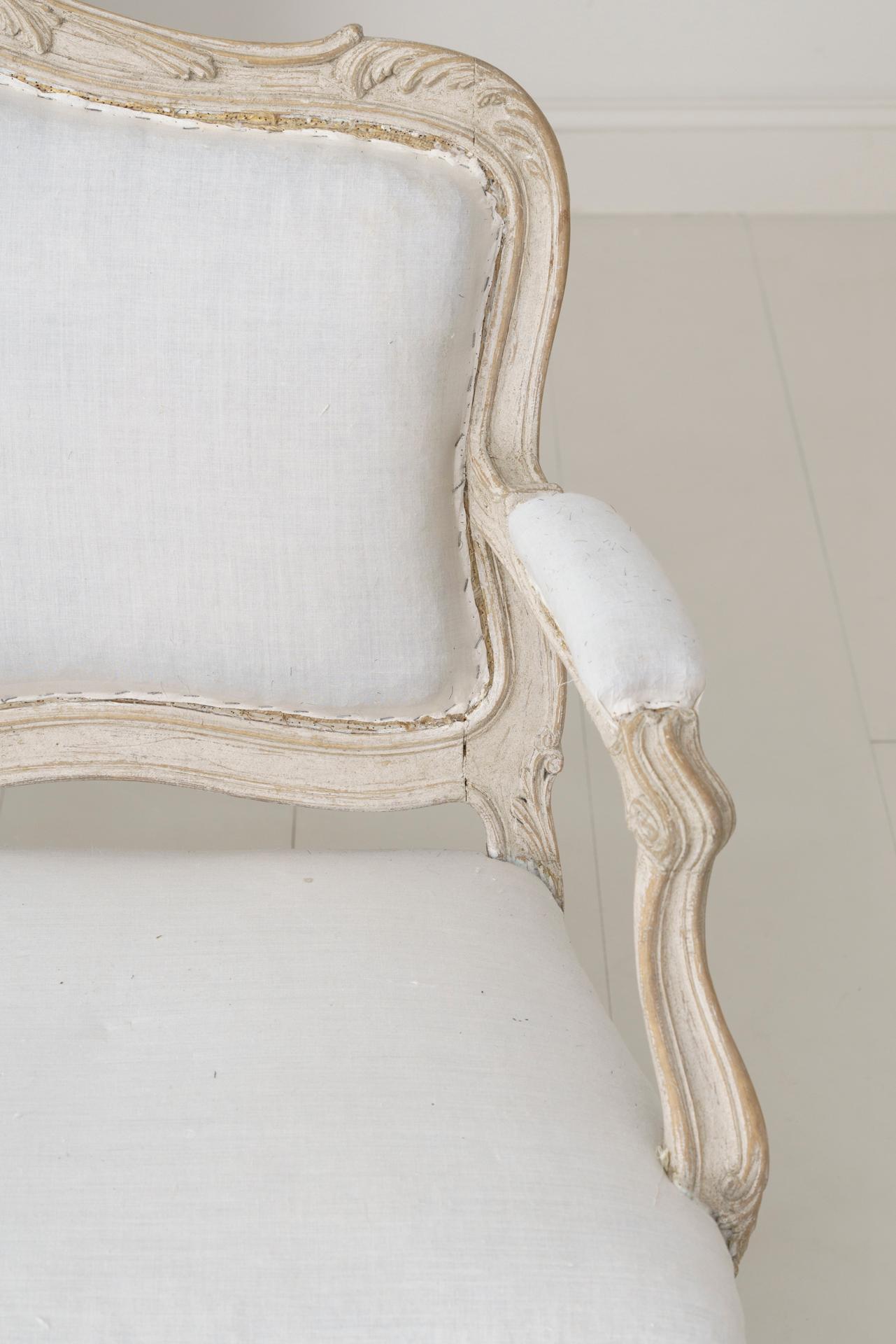 19th Century Swedish Carved and Painted Settee in the Rococo Style 1