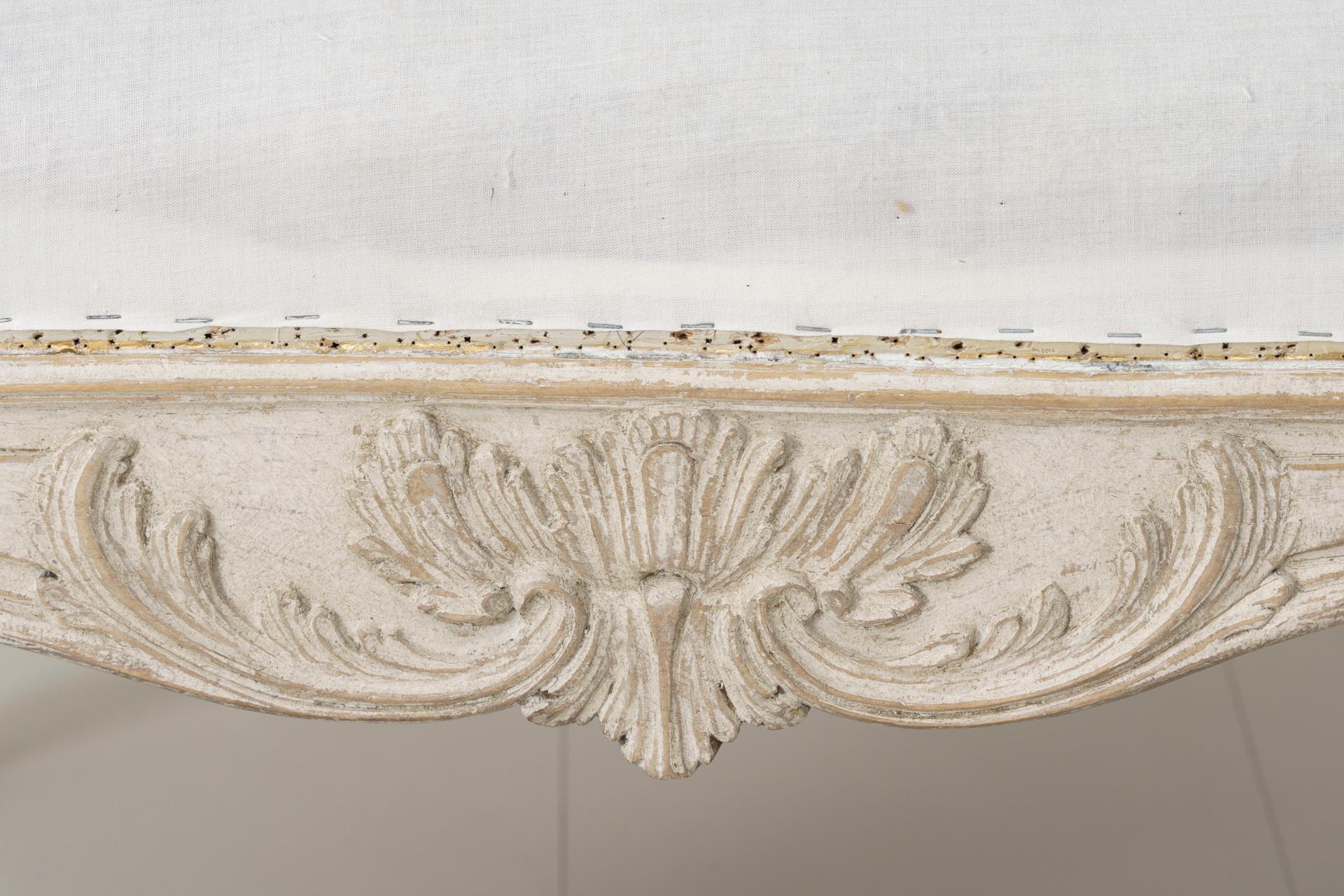 19th Century Swedish Carved and Painted Settee in the Rococo Style 2