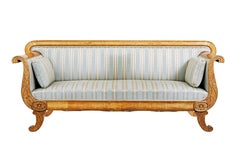 Canapé suédois en bouleau sculpté du XIXe siècle
