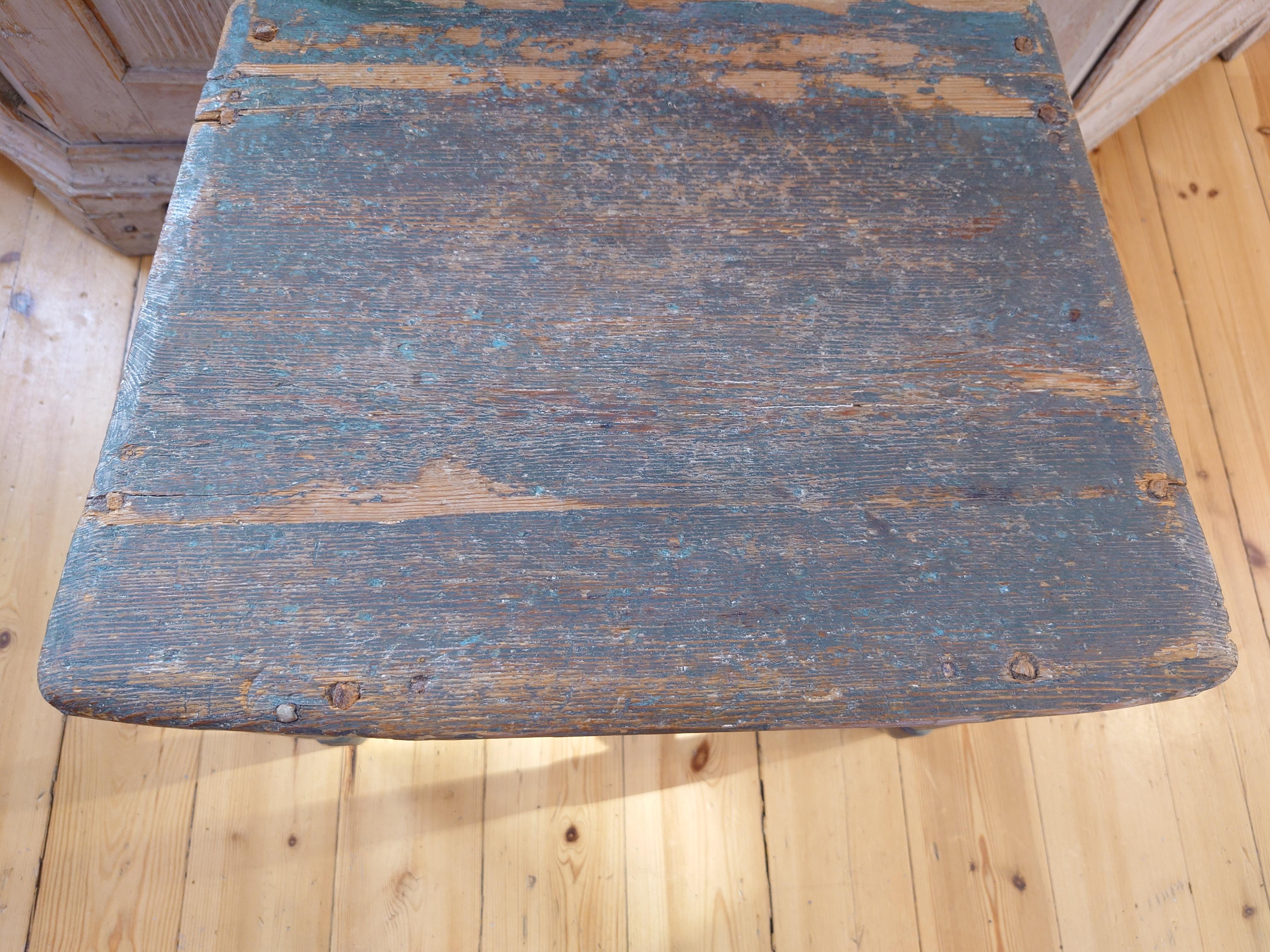 Chaise suédoise du 19ème siècle en transition rococo/ gustavienne  Hälsingland en vente 4