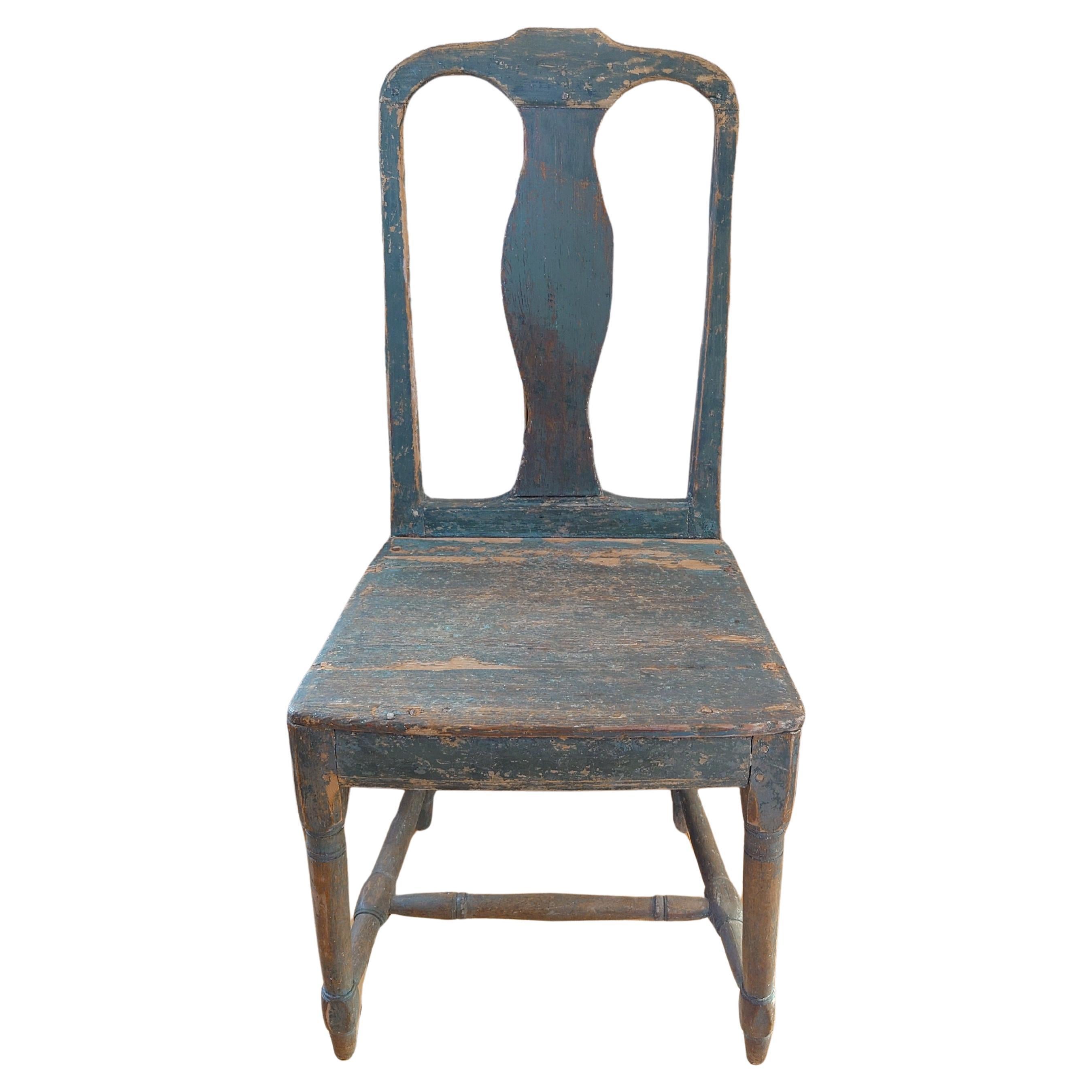 Chaise suédoise du 19ème siècle en transition rococo/ gustavienne  Hälsingland en vente