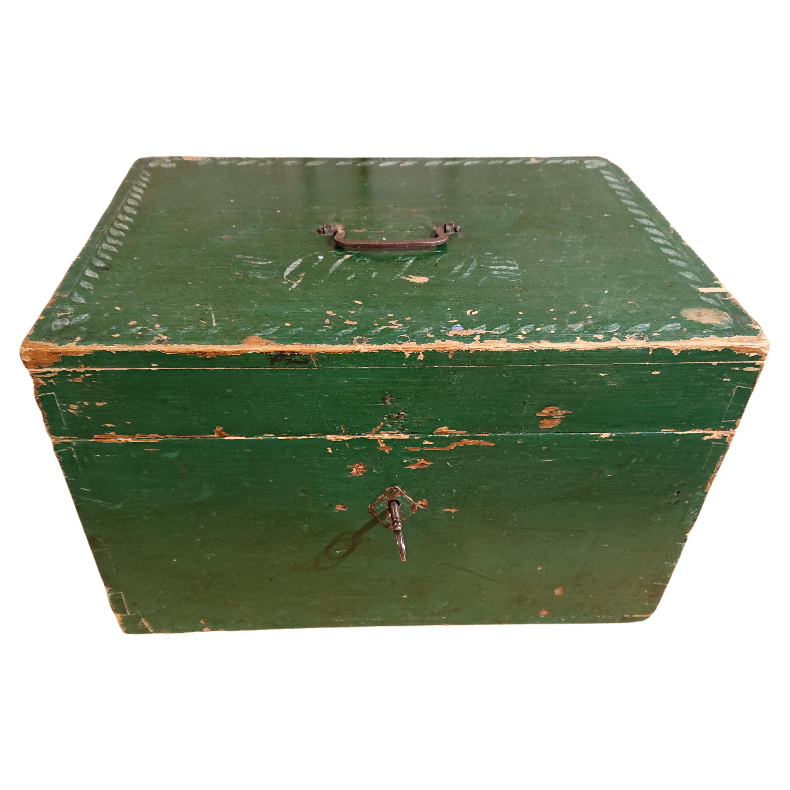 19th Century Swedish Chest / box with original paint from Northern Sweden For Sale
